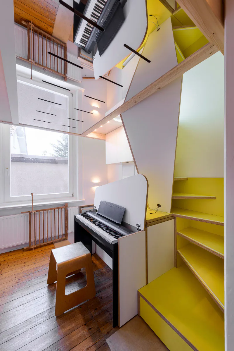 Stair Case Study House 31