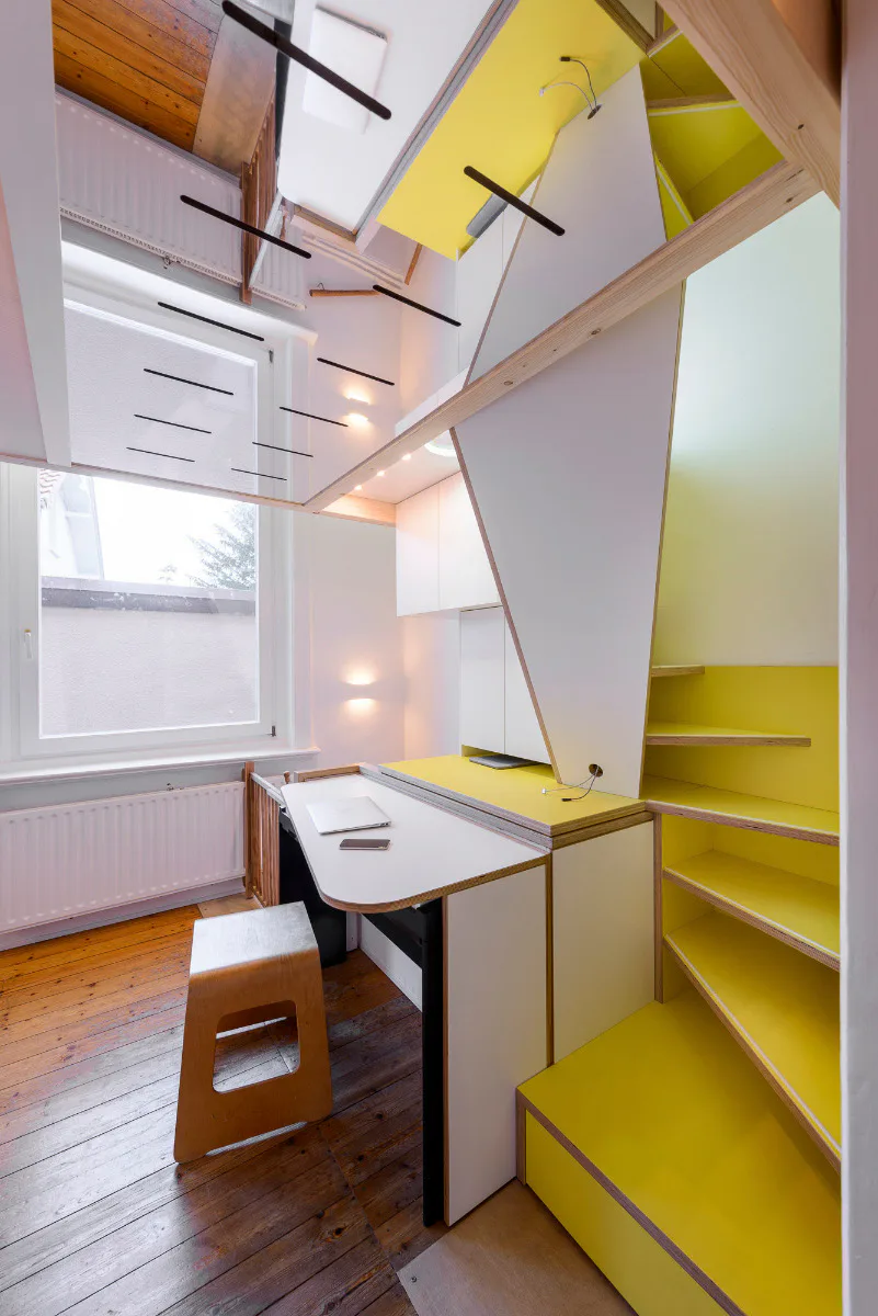 Stair Case Study House 31