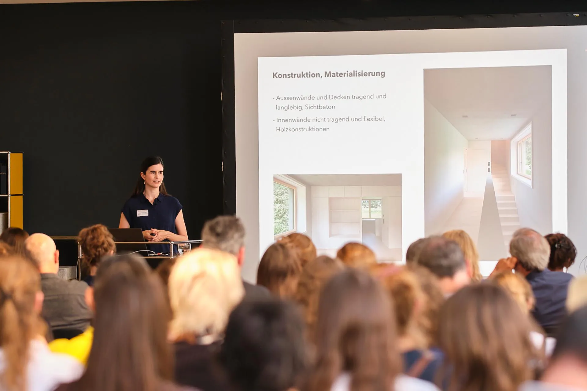Nadja Vontobel sprach auf dem Detail Klima-Forum über ihr Projekt Plusenergiehaus in Zürich.