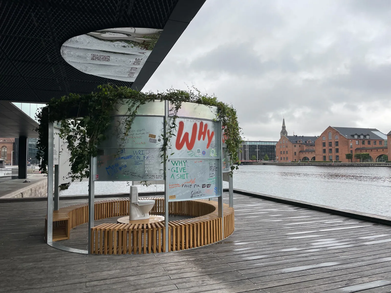 Bio-Center, Architektur: Architects Without Borders