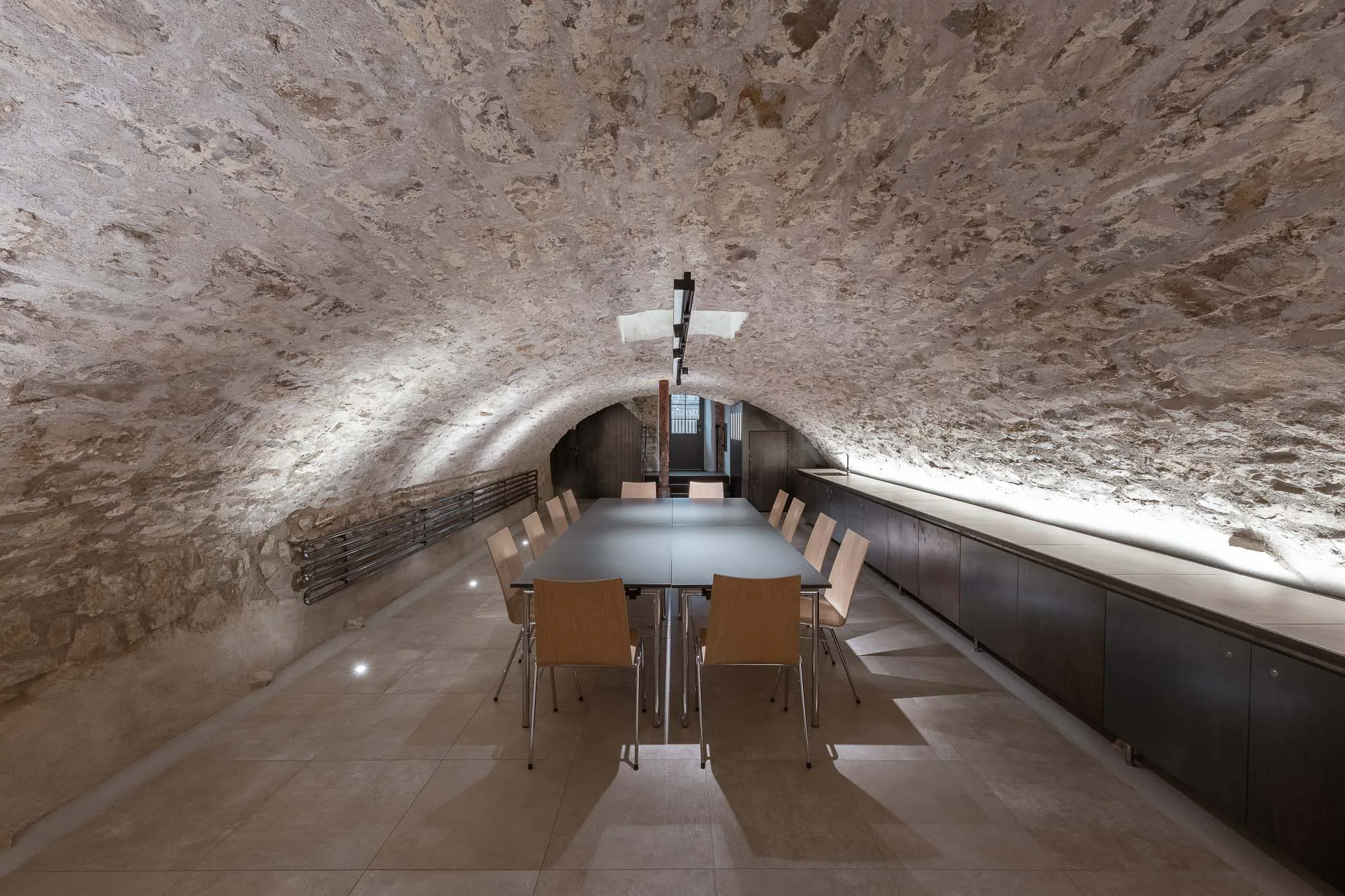 Gewölbekeller, Architektur: Berschneider + Berschneider
