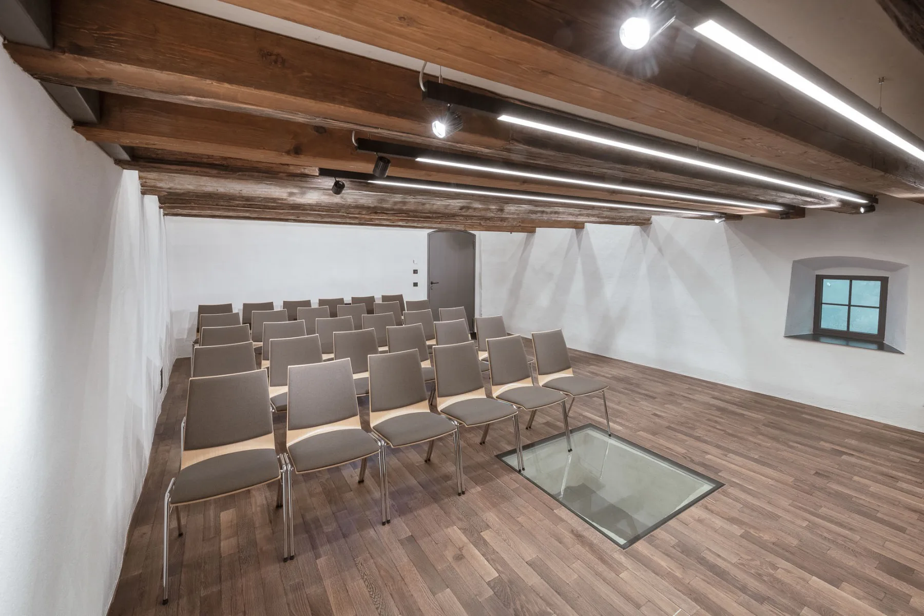 Versammlungsraum, Architektur: Berschneider + Berschneider