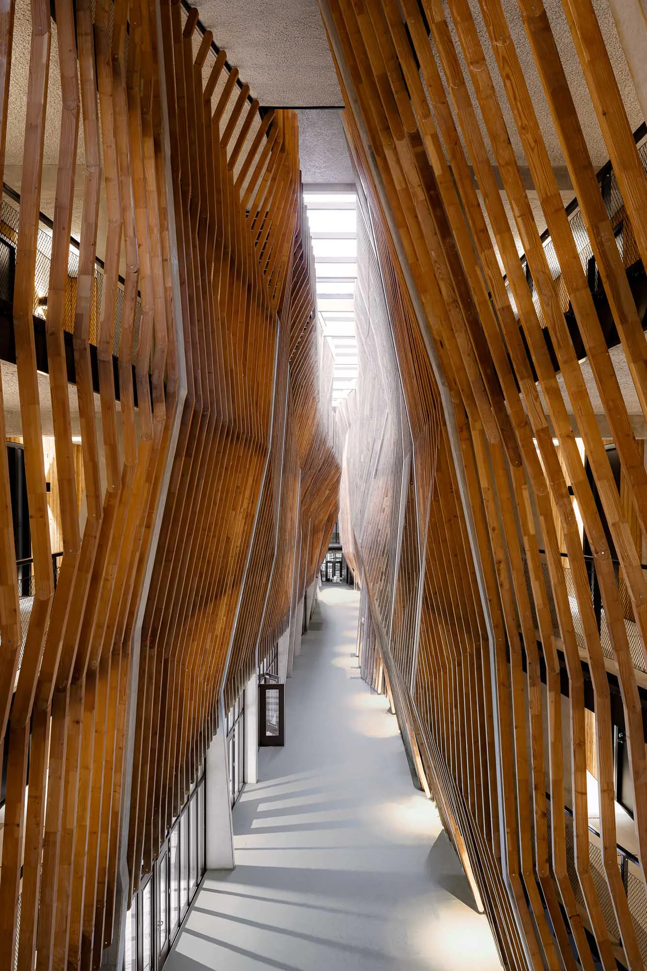 Gebäudehohes Atrium