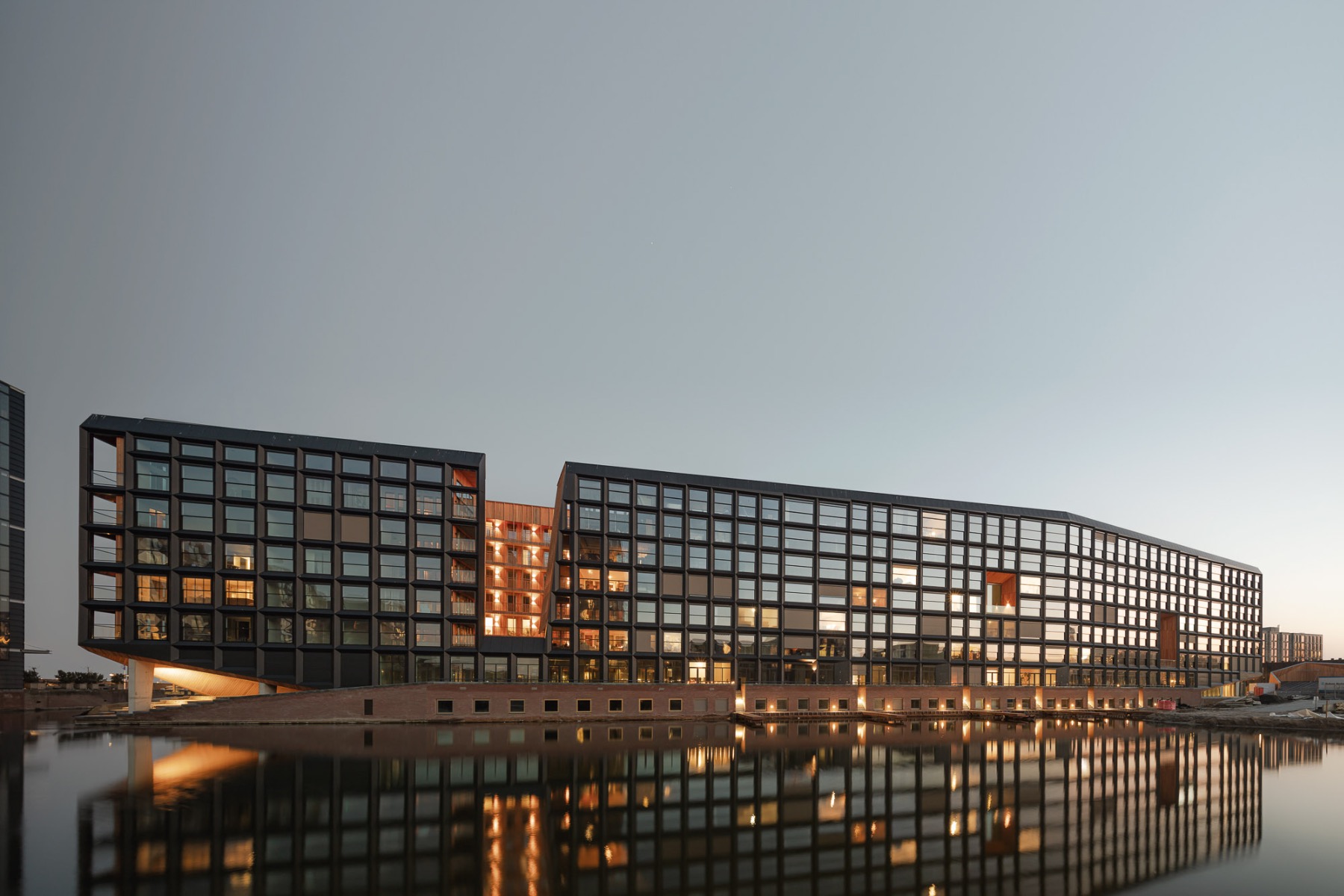 Wohnungsbau Jonas in Amsterdam von Orange Architects