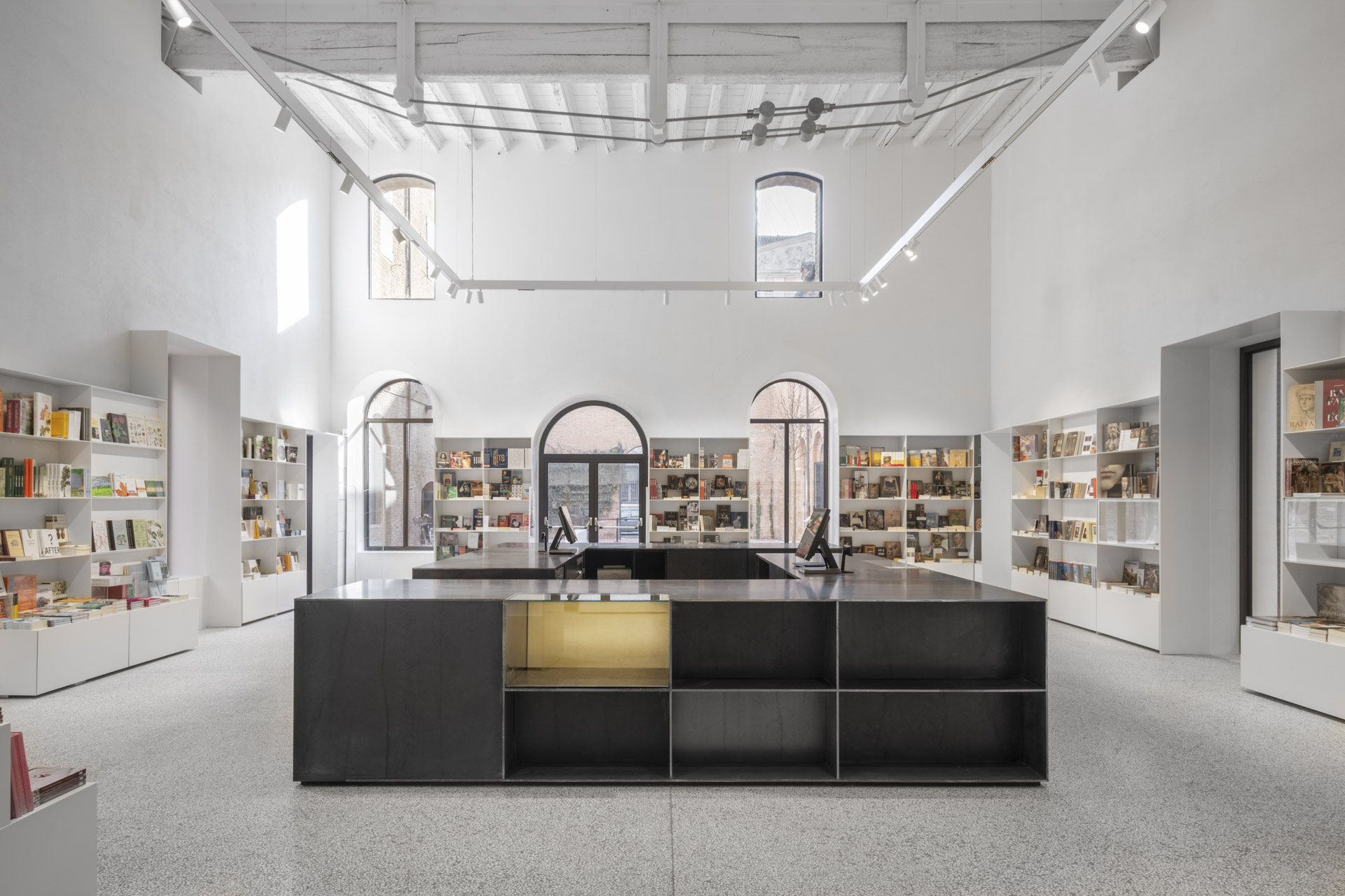Palazzo dei Diamanti in Ferrara by Labics