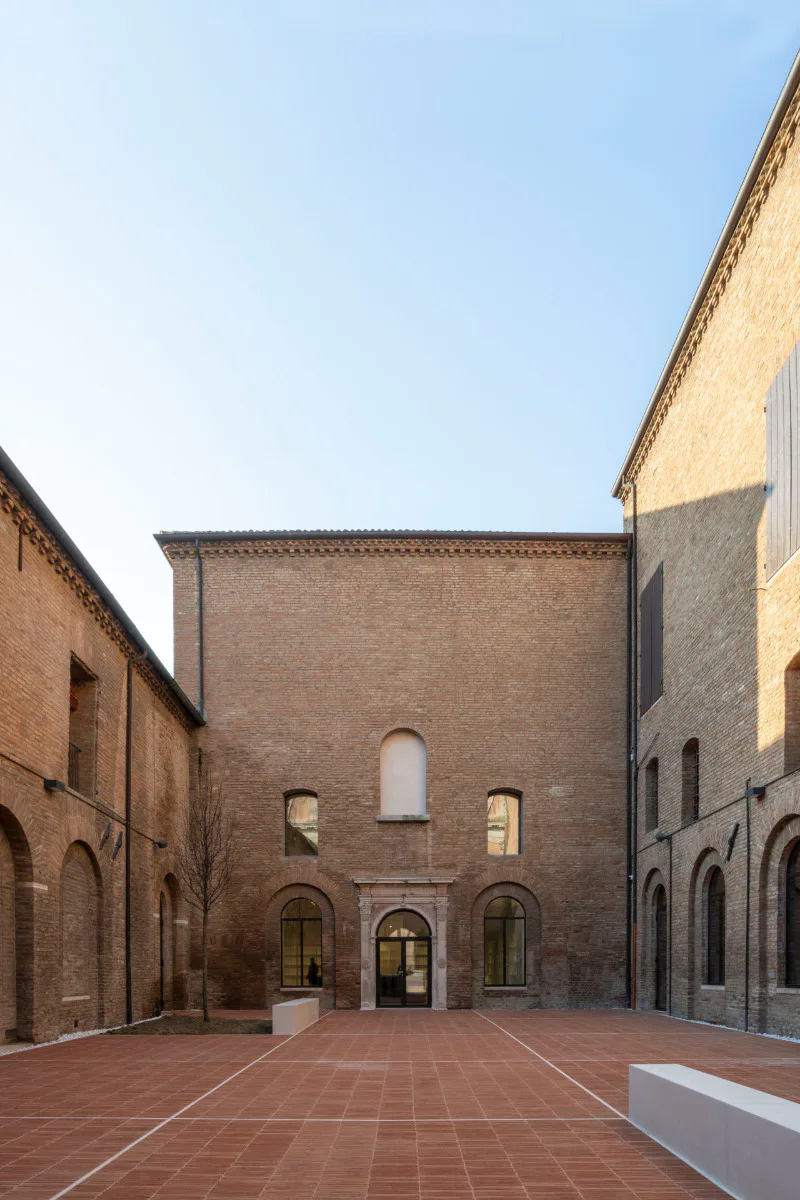 Eingang Palazzo dei Diamanti