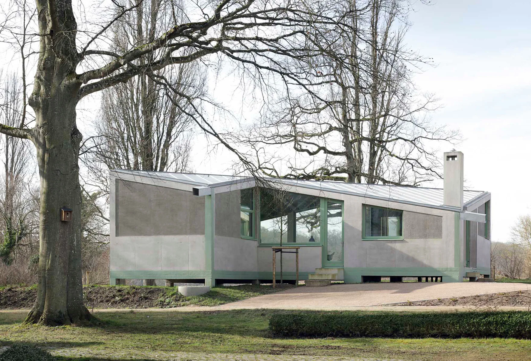 Trent – das Haus am See von Amunt Architekten Martenson und Nagel Theissen