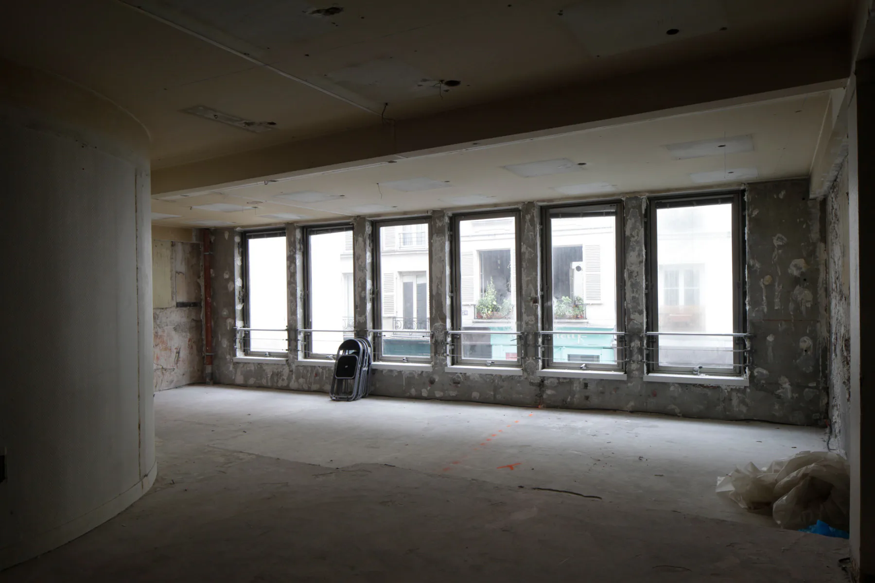 Bürofassade vor dem Umbau