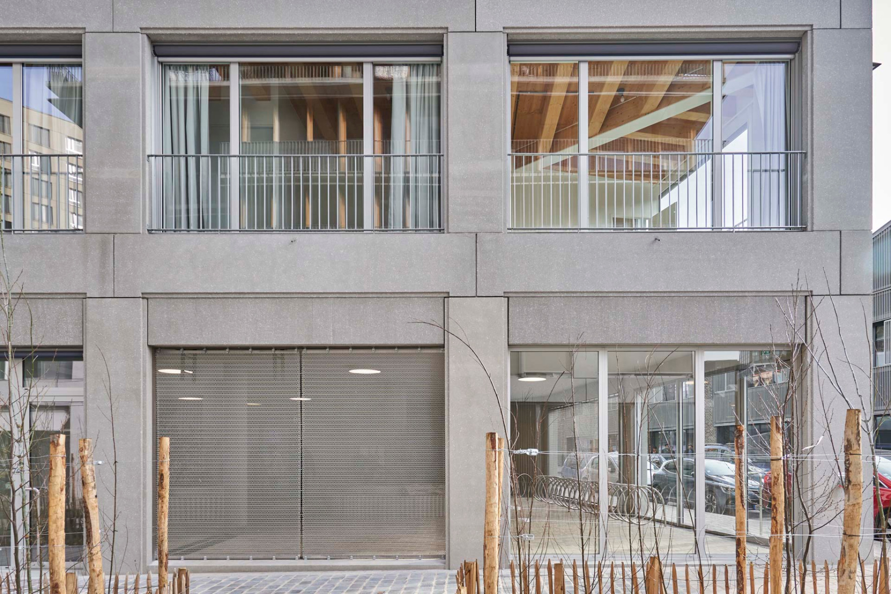 Wohn- und Geschäftsgebäude in Paris von Anau und Data Architectes