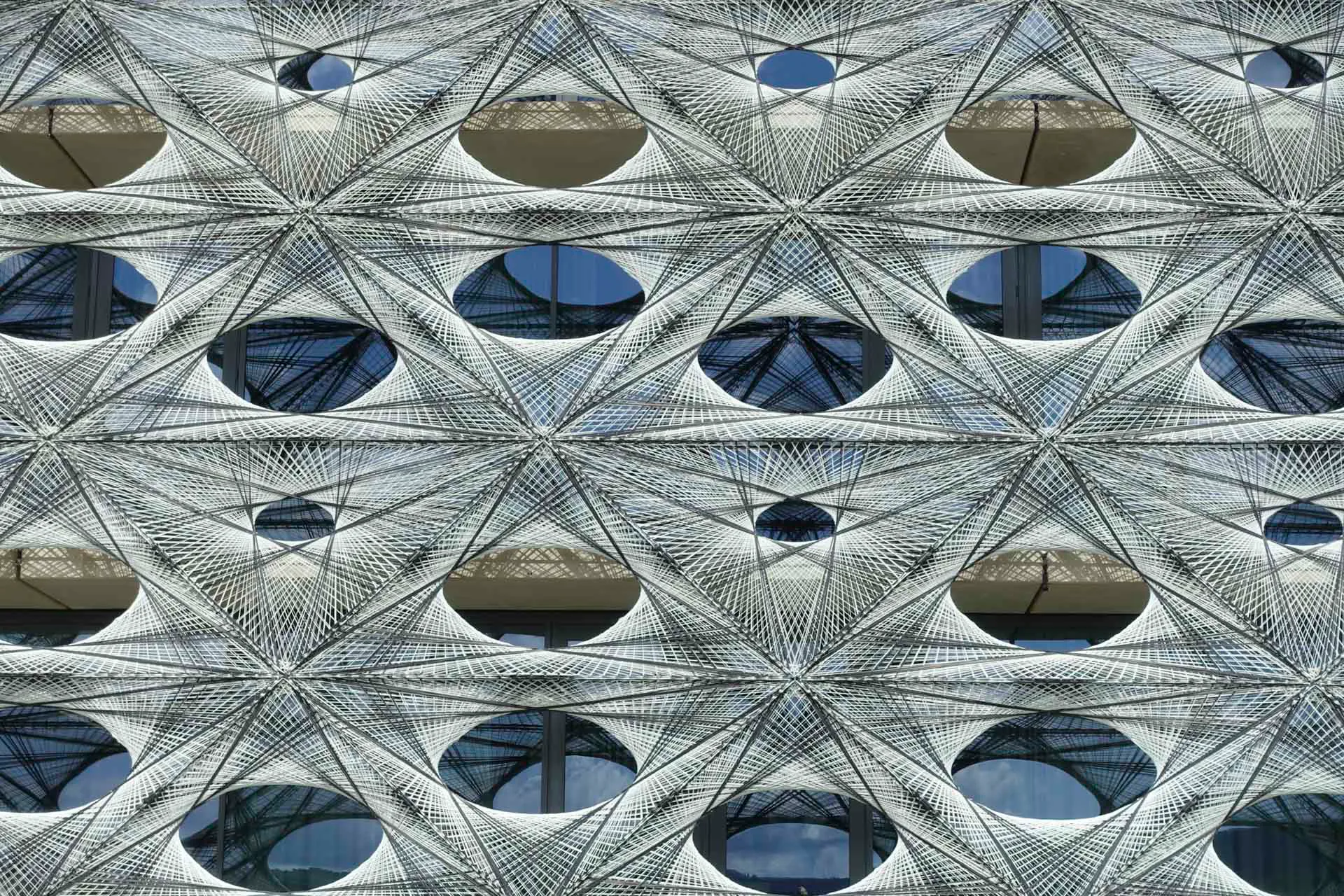 Fassade aus Textilfasern