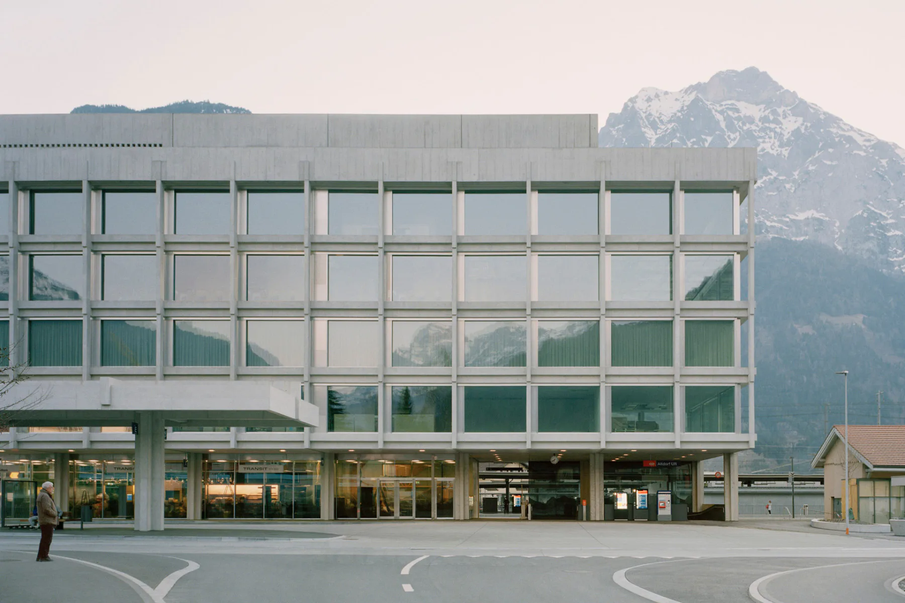 Bürogebäude in Altdorf