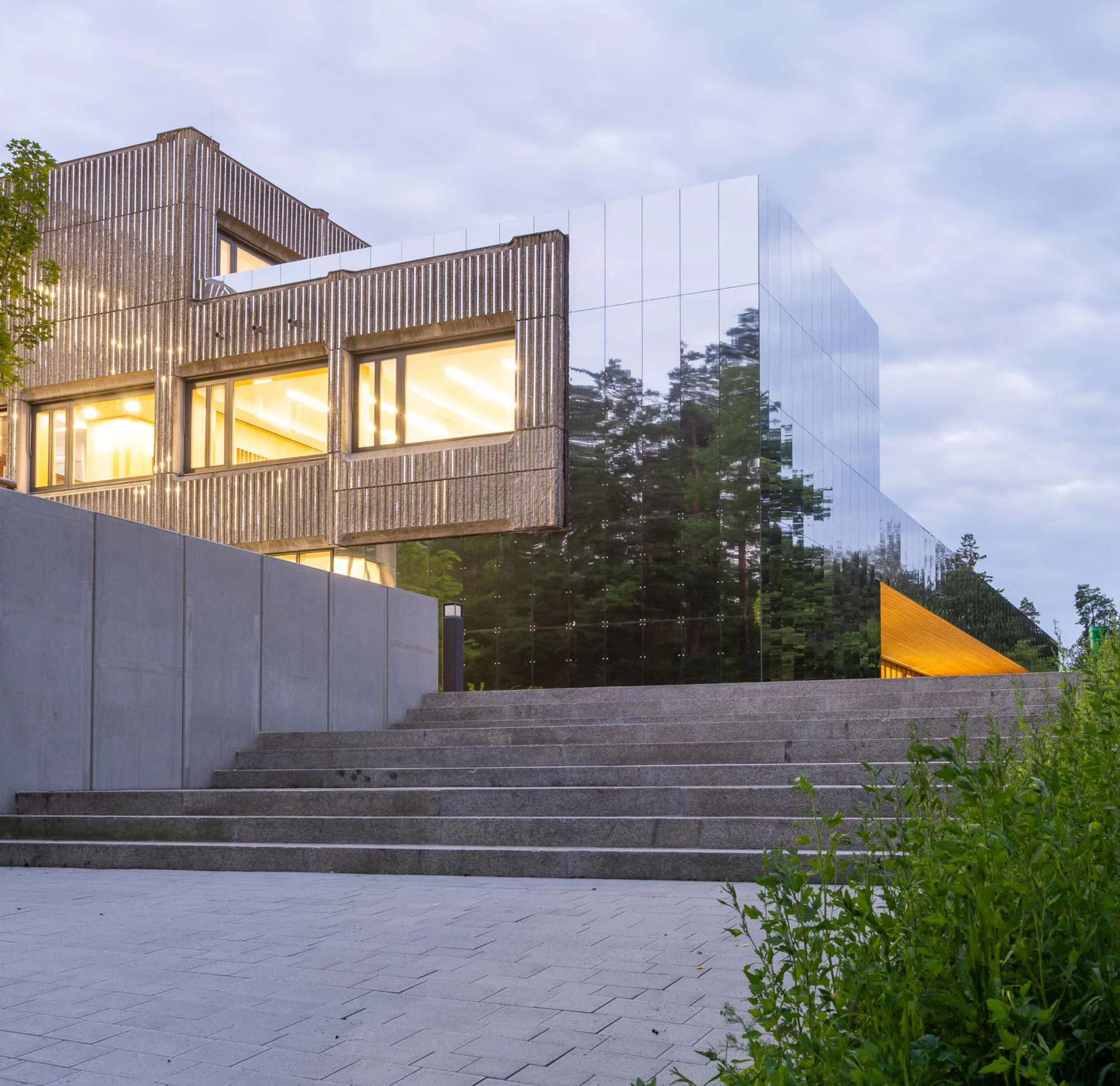 Gymnasium Neustadt an der Waldnaab von Brückner & Brückner Architekten