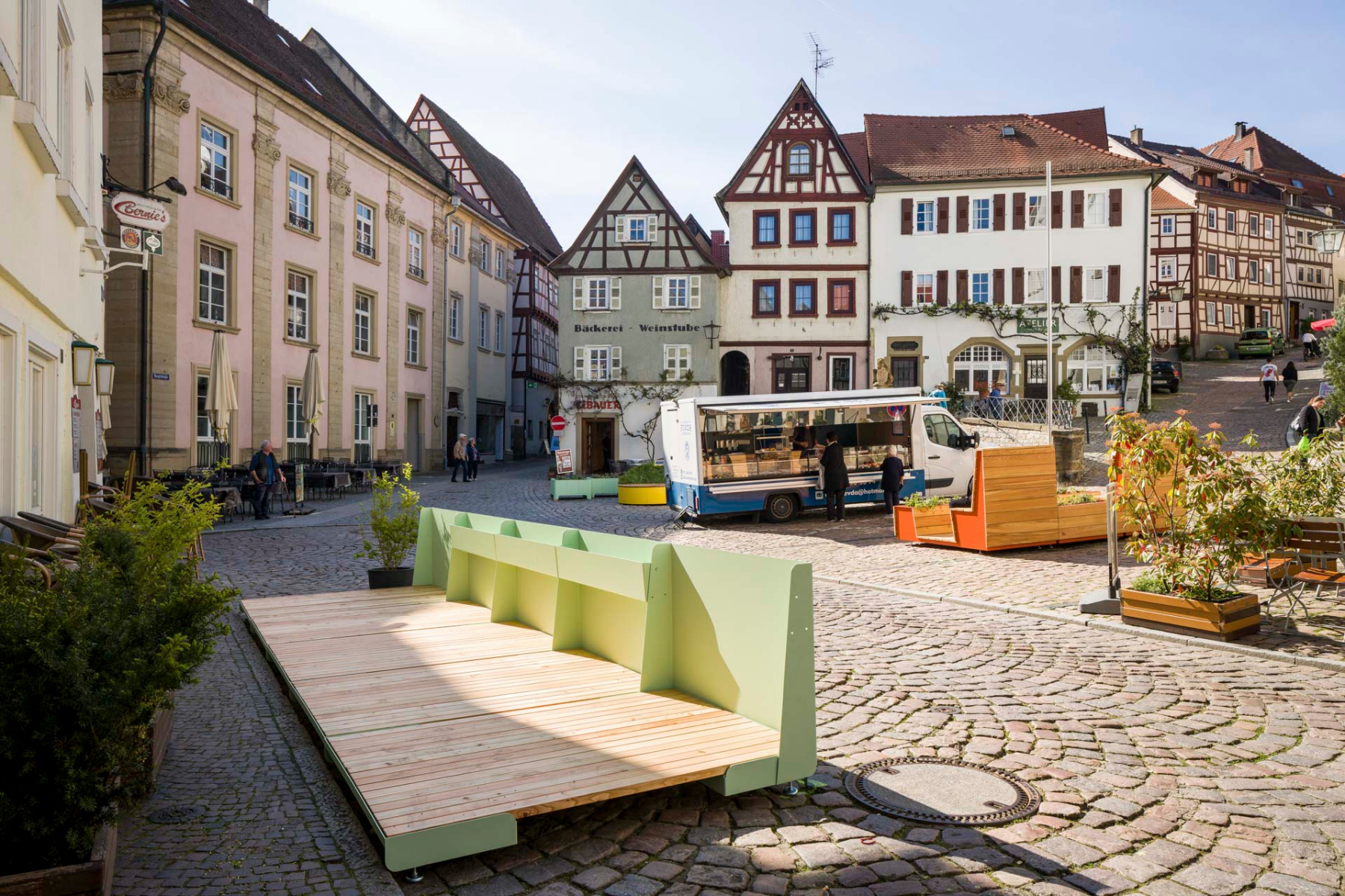 Wie Stadtmöbel die Altstadt verwandeln