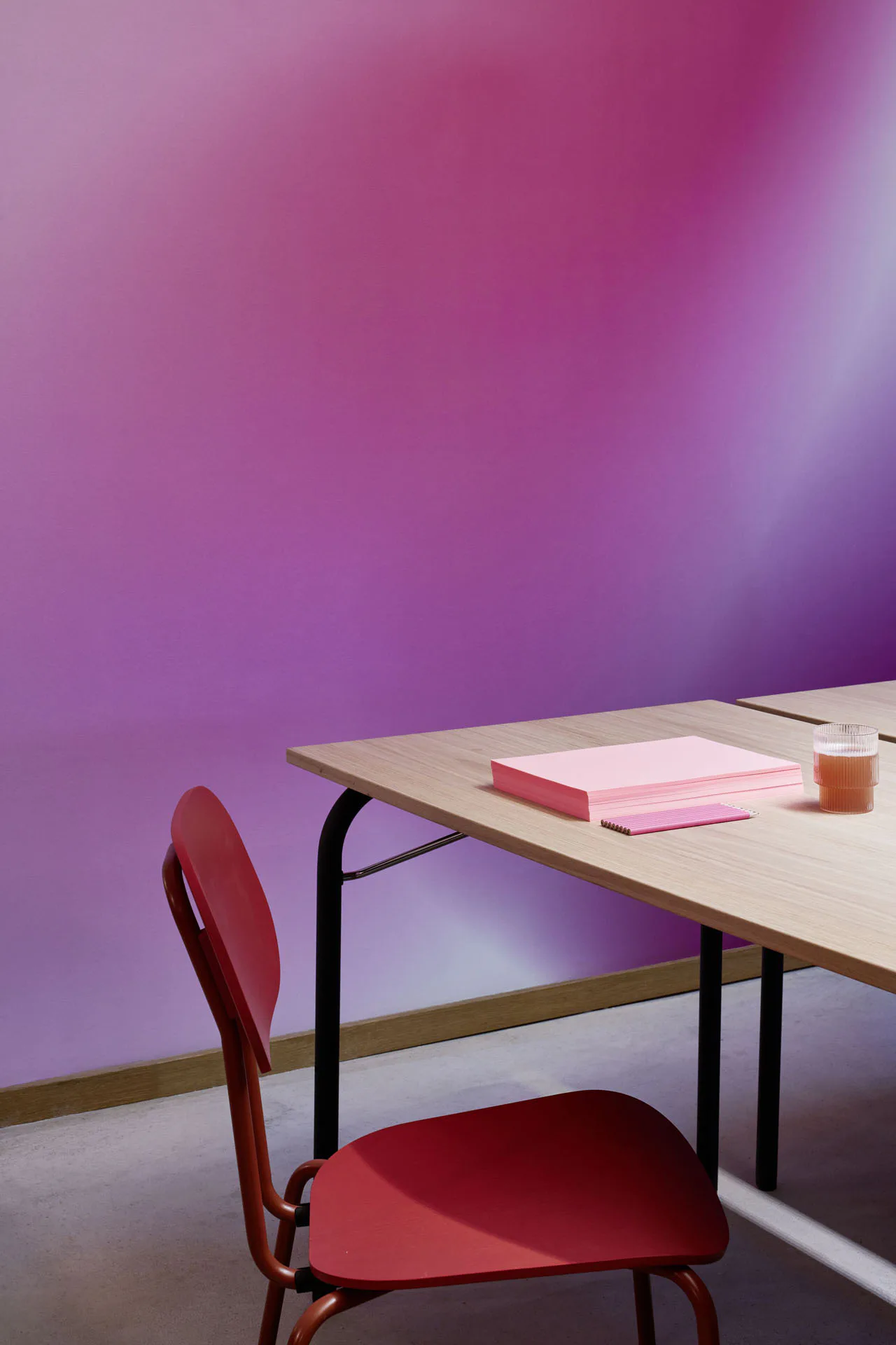 Warme Farben von Rot bis über ein strahlendes Pink markieren die Meet-Bereiche.