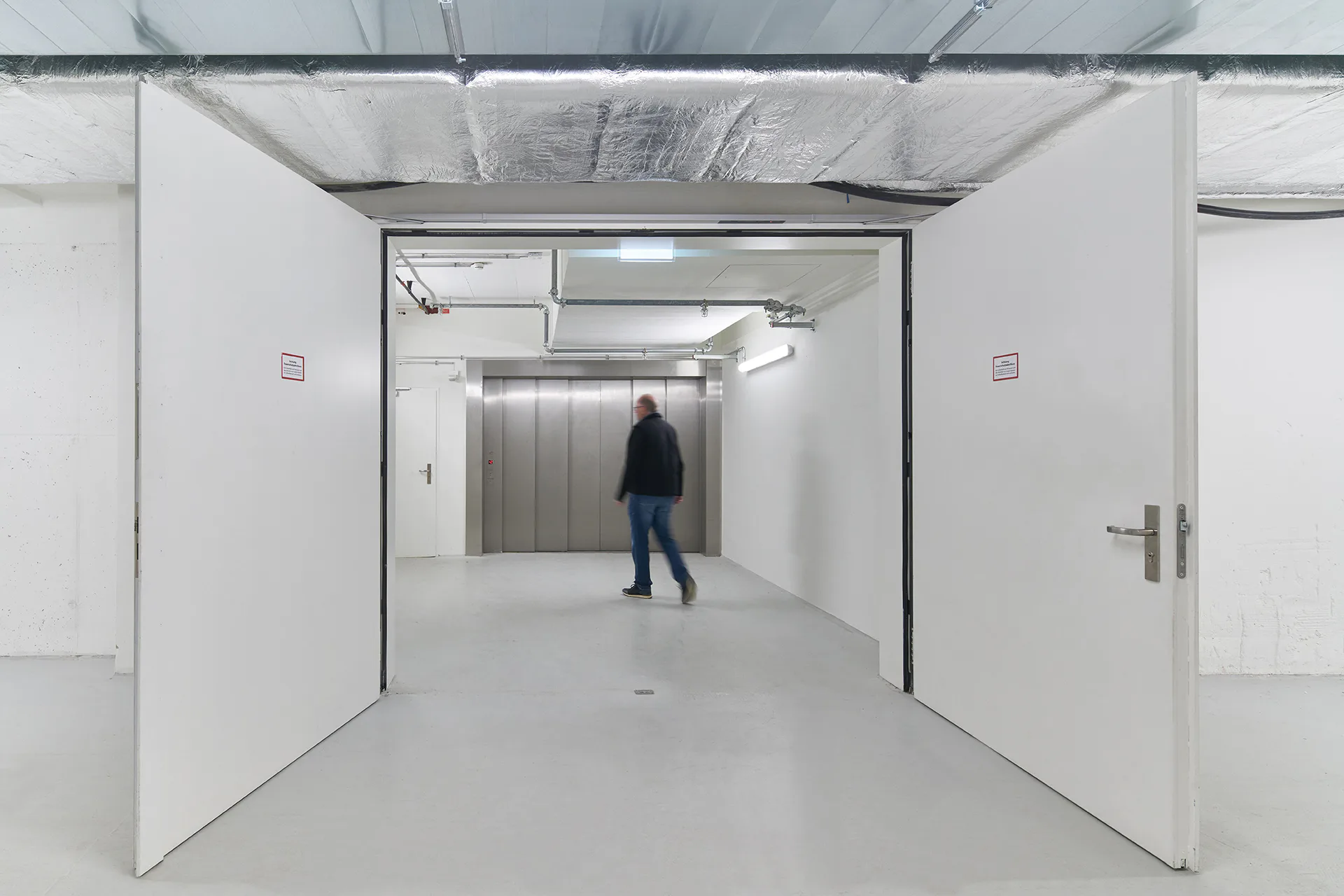 Teckentrup Brandschutztüren sorgen sowohl in an Ausstellungsräumen, als auch in den Gebäudeteilen ohne Besucherverkehr, für den sicheren Brandschutz.