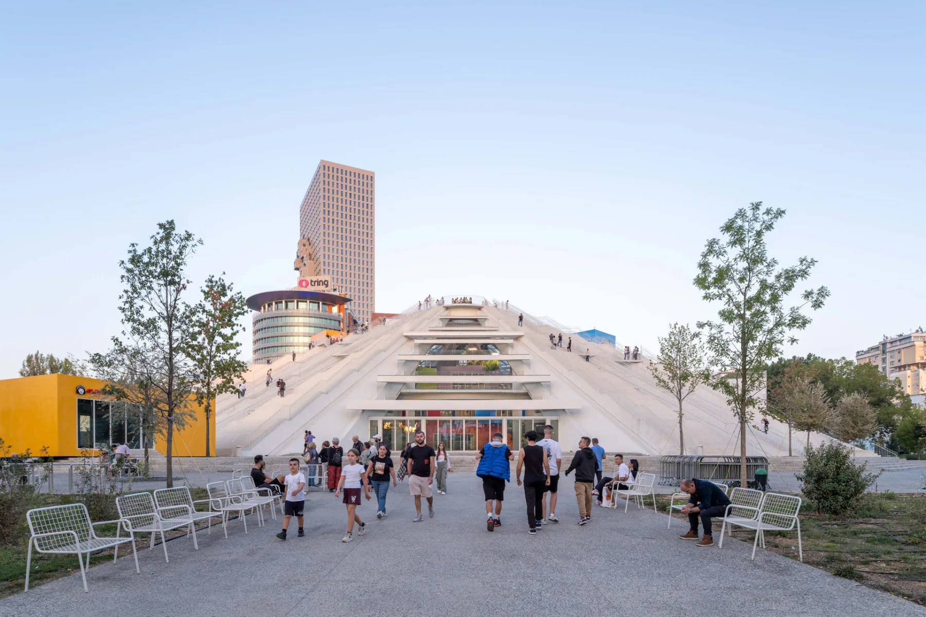 Pyramide von Tirana
