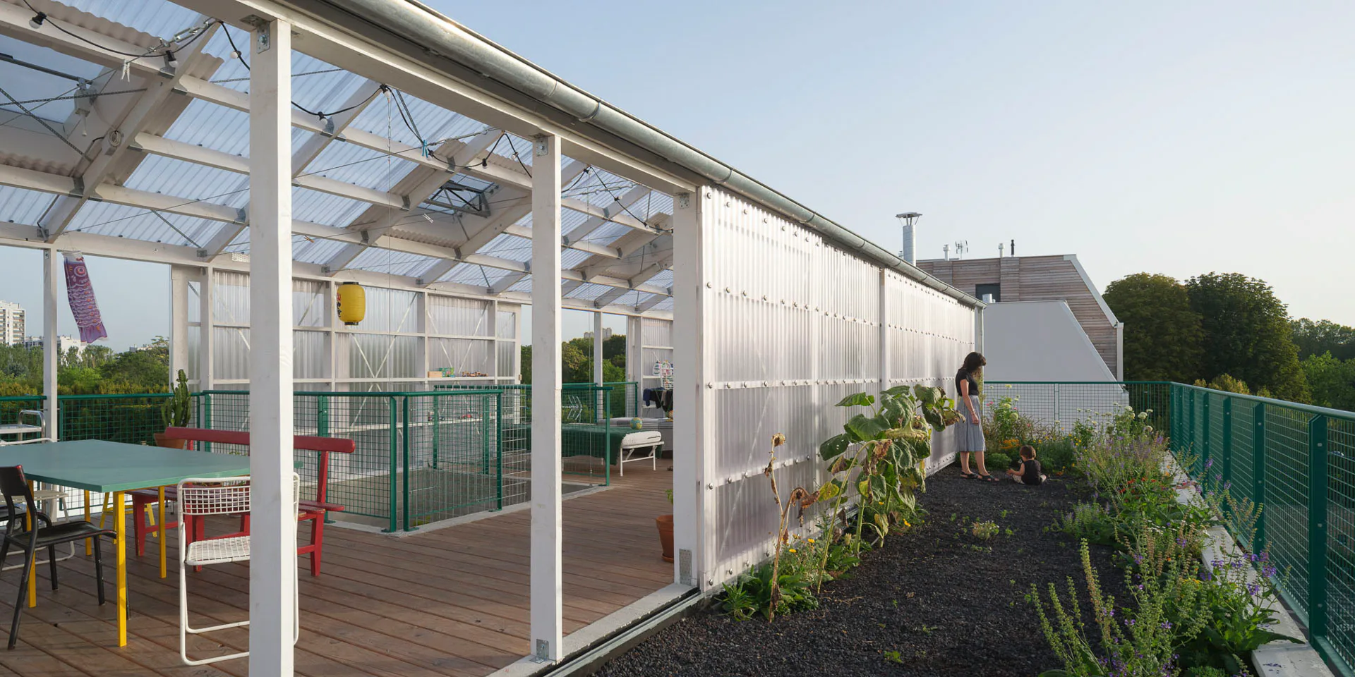 Dachterrasse und Gemeinschaftsraum