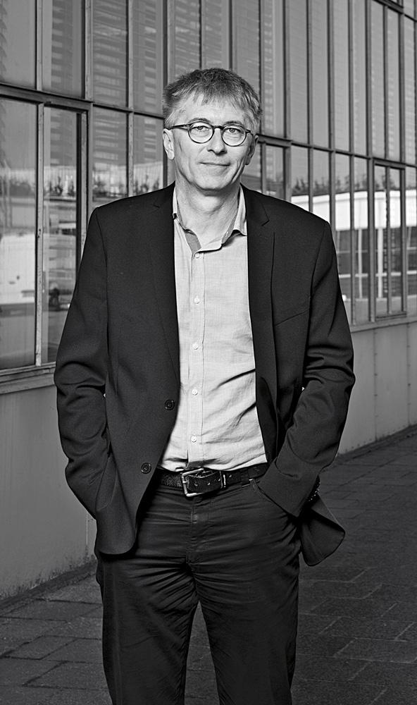 André Kempe ist Gründungspartner des Rotterdamer Architekturbüros Atelier Kempe Thill, das überwiegend Wohn-, Bildungs- und Kulturbauten in Belgien, den Niederlanden, Frankreich, der Schweiz und Deutschland realisiert. Er lehrt an der Leibniz-Universität Hannover.
