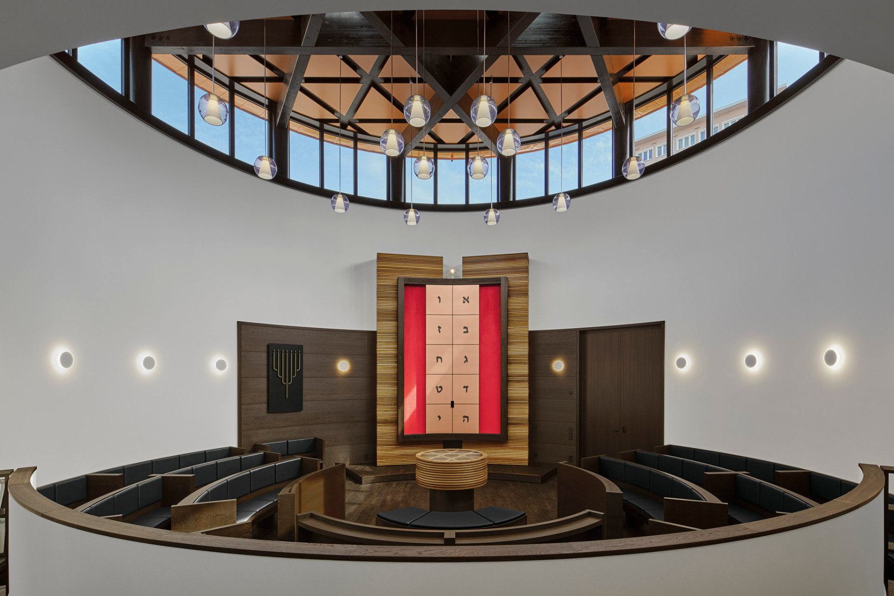 Beleuchtung der Synagoge in Dessau