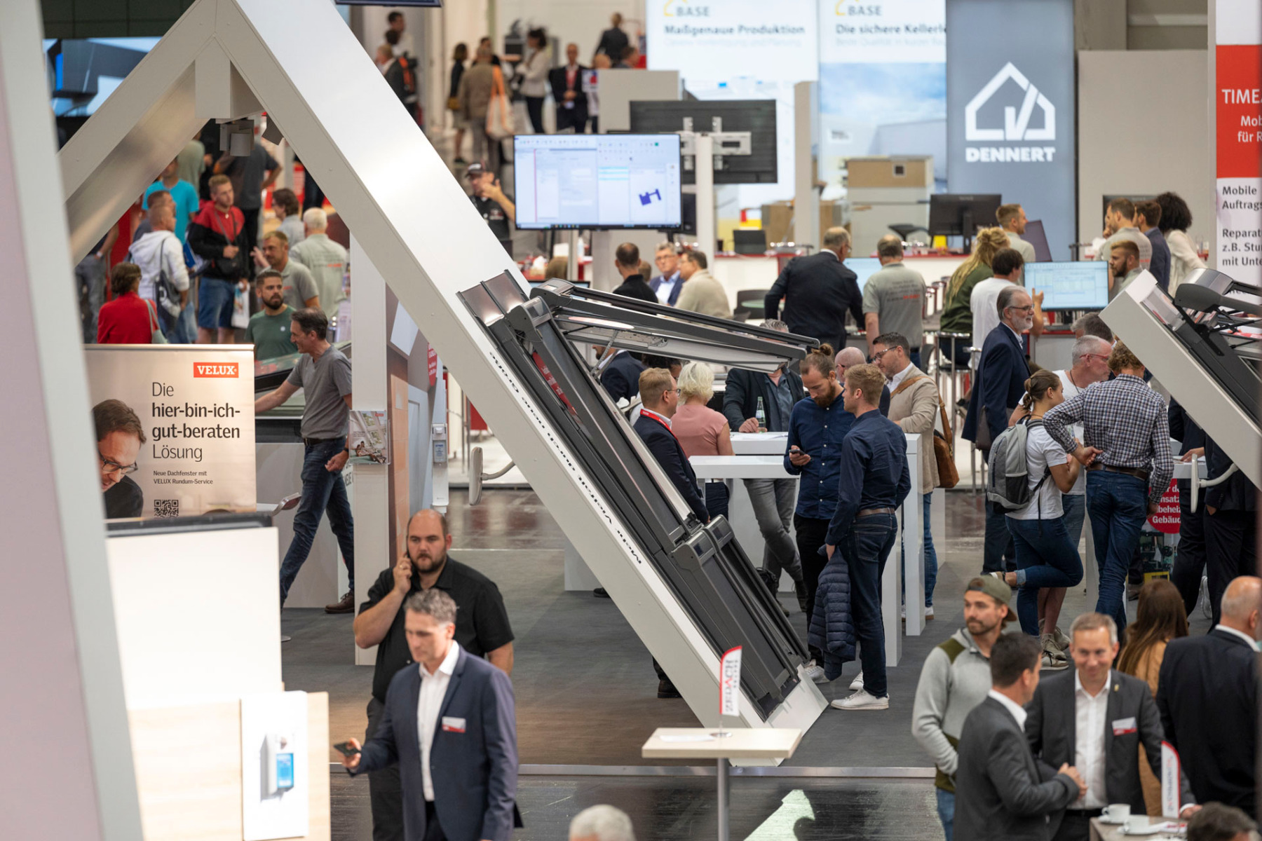 Messe Dach + Holz International in Stuttgart