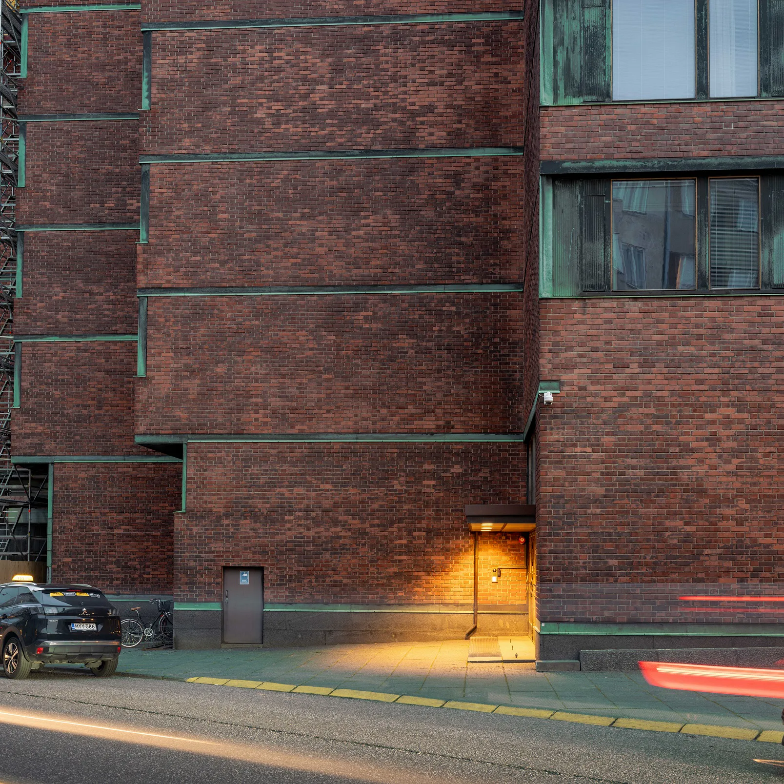 For Position Only - Aalto Heute