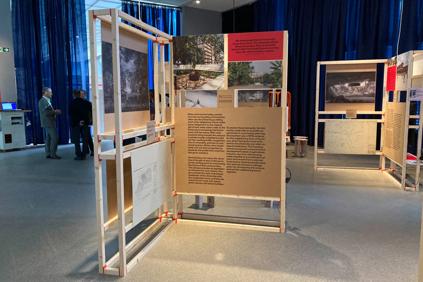 Schautafeln zu den architektonischen Schenkungen