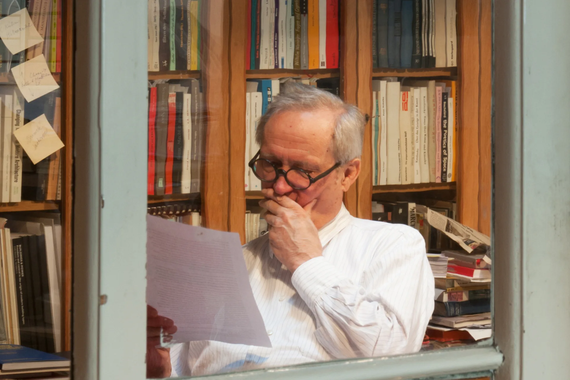 Hermann Czech in seinem Atelier, Wien
