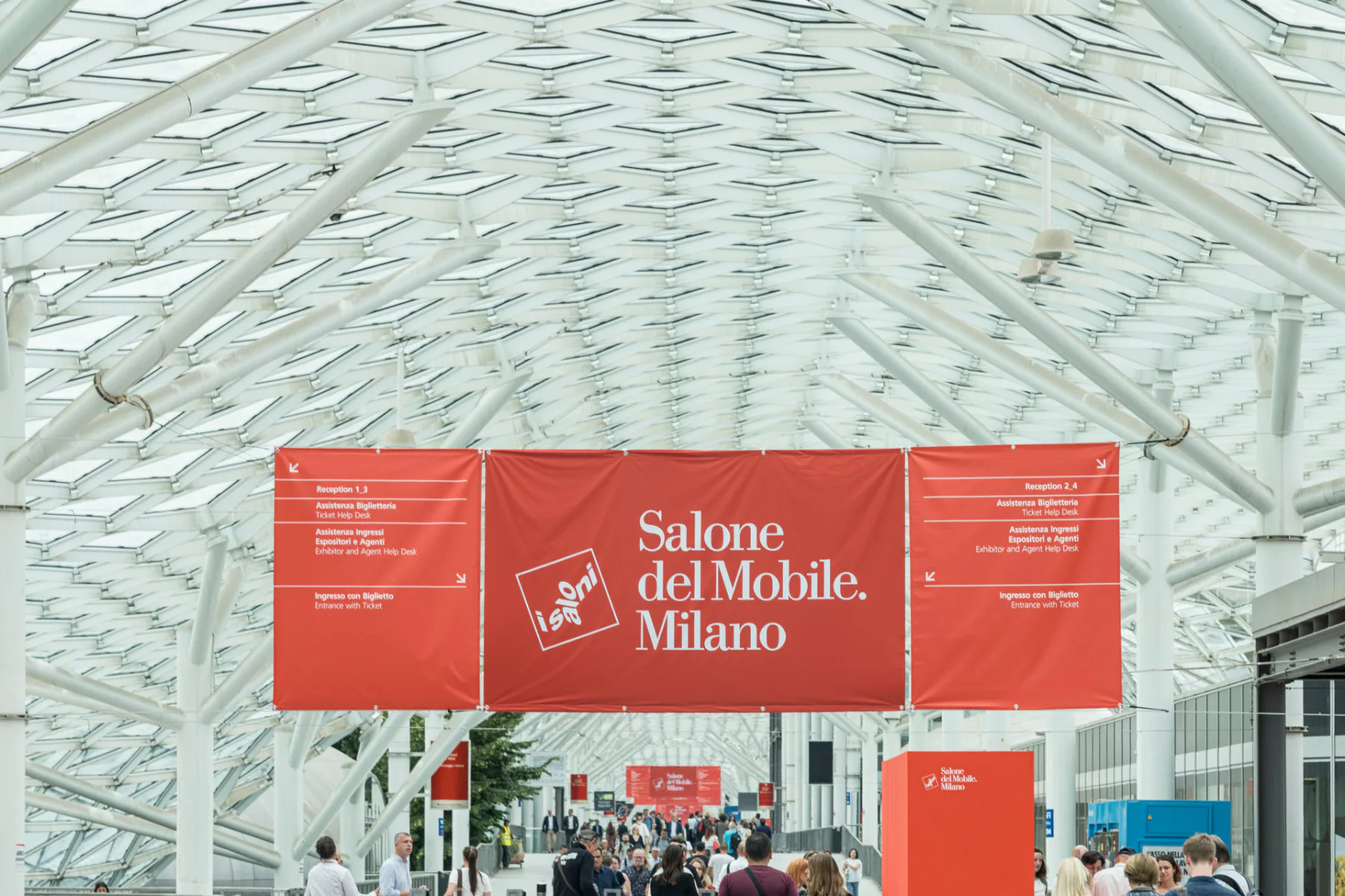 Der Salone ist gegliedert in den Salone lnternazionale del Mobile, die International Furnishing Accessories Exhibition, Workplace3.0, S. Project, EuroCucina, die Internationale Badausstellung und SaloneSatellite.