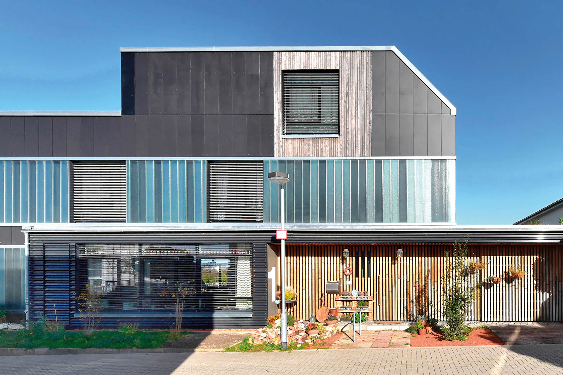 Zirkuläres Bauen benötigt eigene Förderprogramme: Das Recyclinghaus in Hannover von Gundlach Bau und Immobilien und Cityförster war teurer als ein vergleichbarer Neubau.