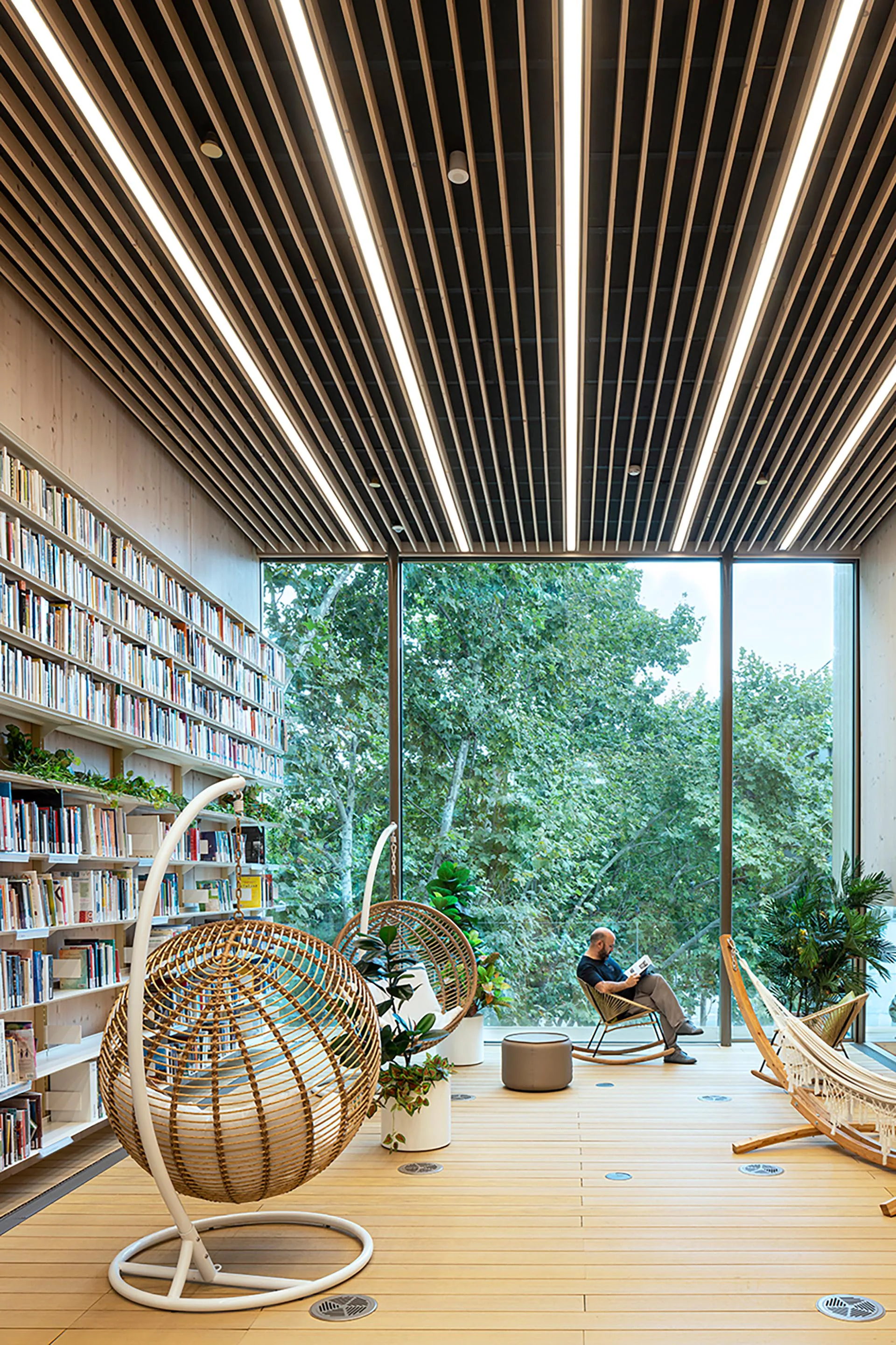Innenraum der Gabriel García Márquez Bibliothek