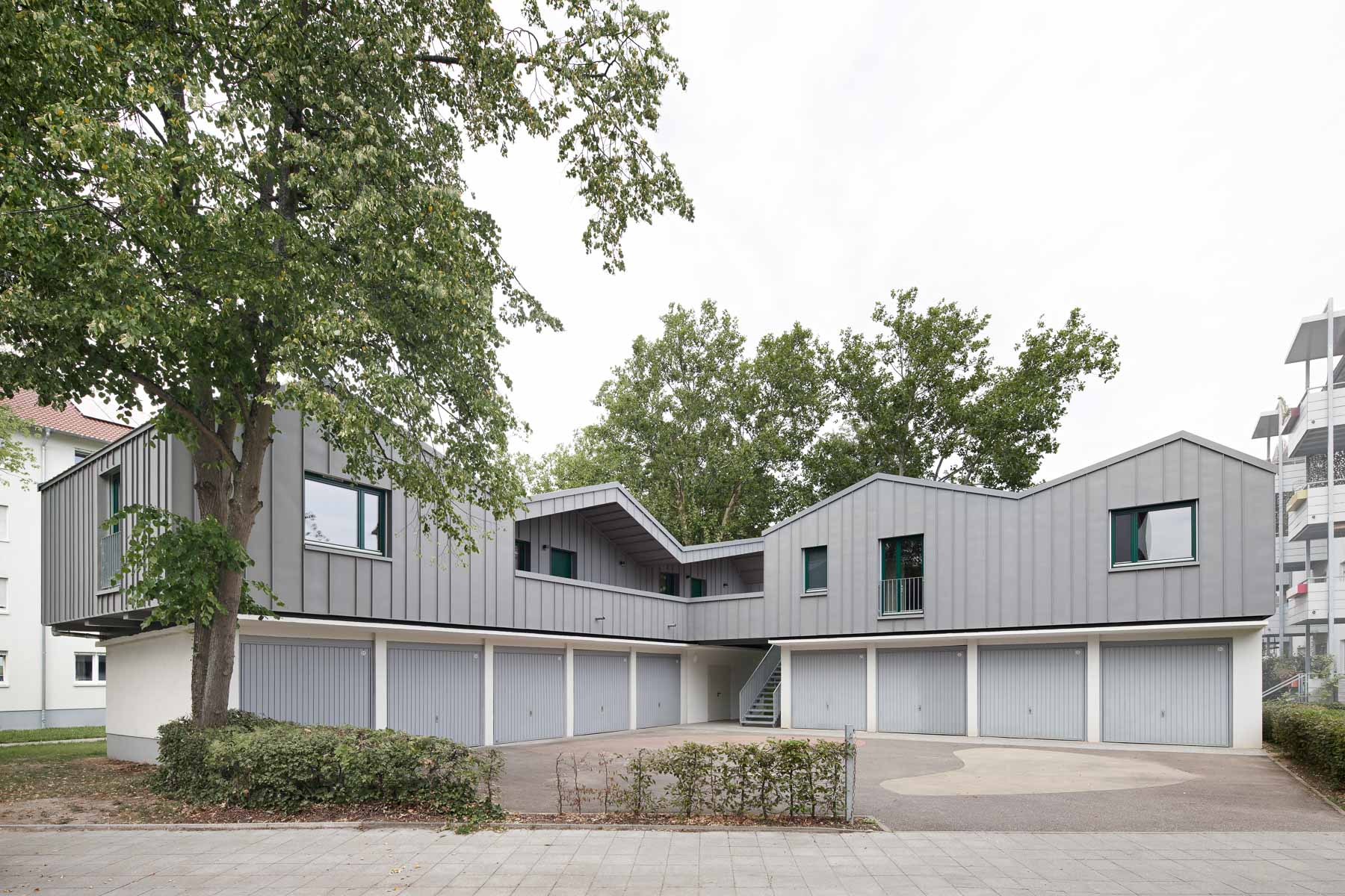 Garagenaufstockung von Falk Schneemann Architektur