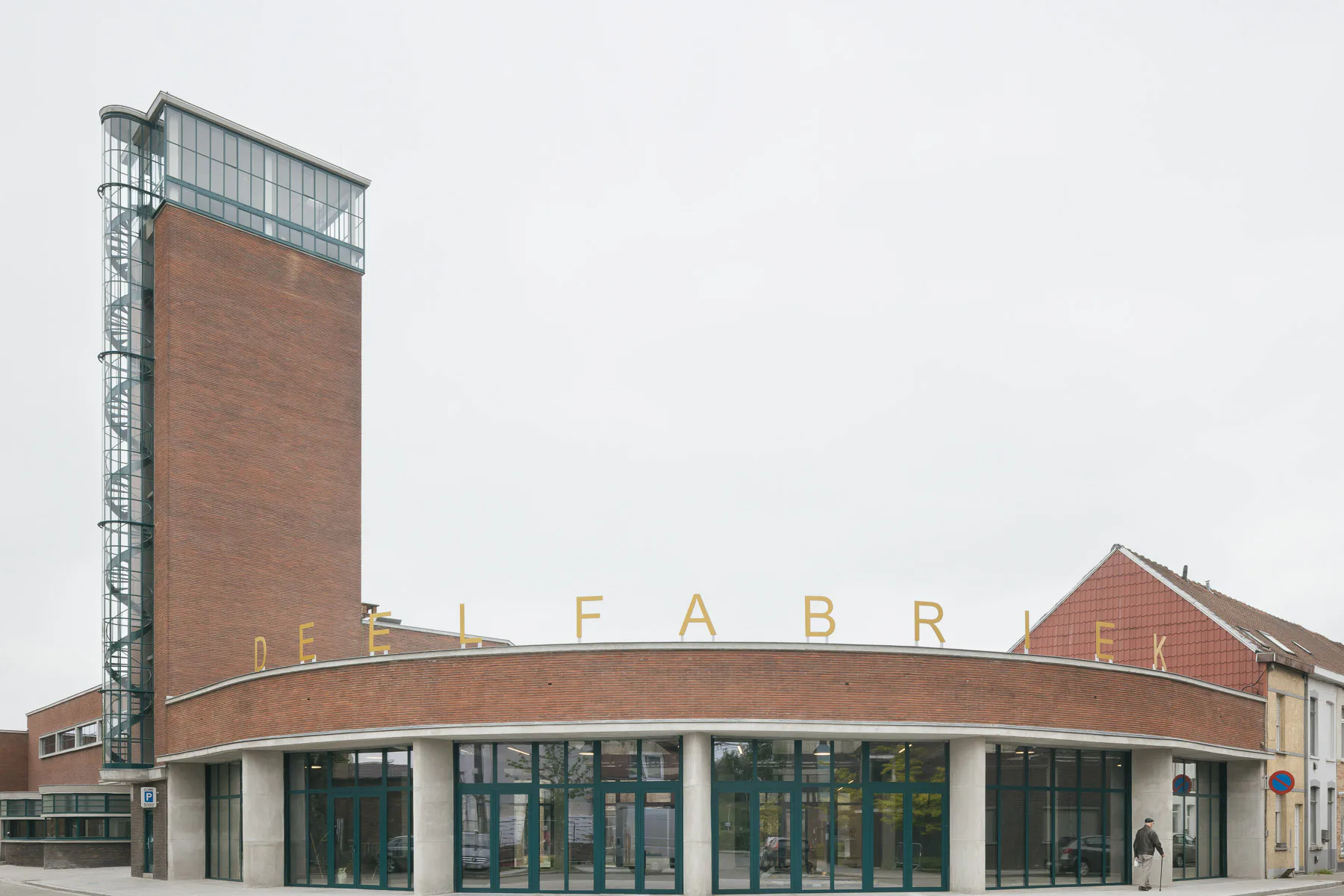 Deelfabriek Community Center in Kortrijk, TRANS architectuur I stedenbouw