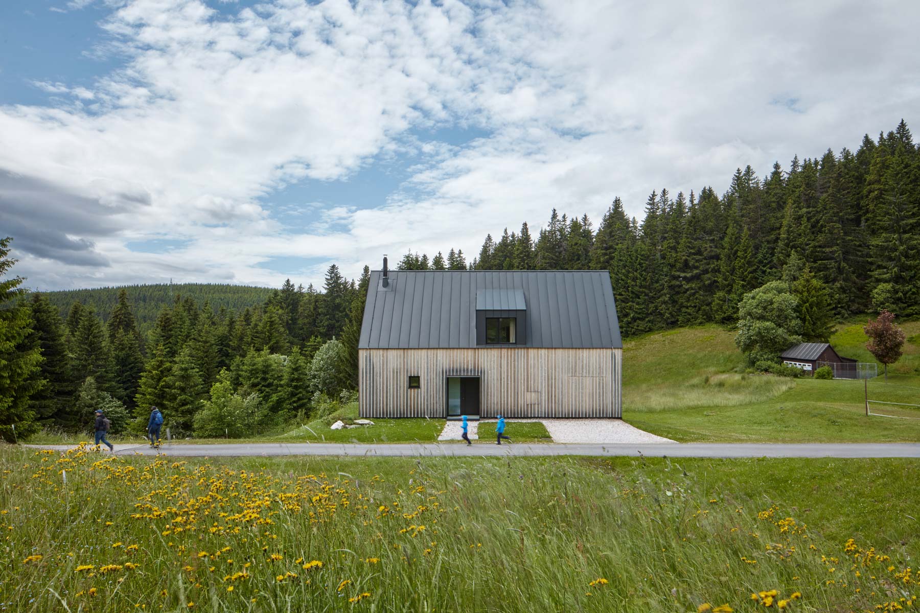 Ferienhaus im Riesengebirge von Mars Architects