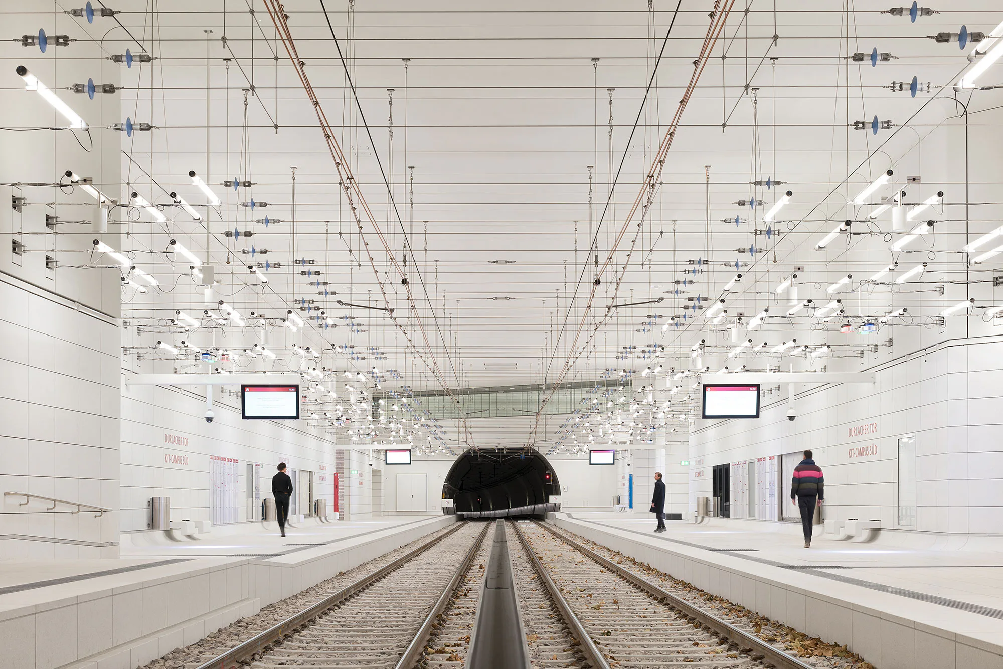 Hugo-Häring-Landespreis 2024: Stadtbahntunnel Karlsruhe, Architektur: allmannwappner, Bauherr: Karlsruher Schieneninfrastruktur-Gesellschaft