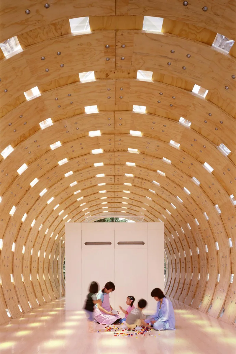 Kindertagesstätte des Imai Hospital im japanischen Odate, 2001