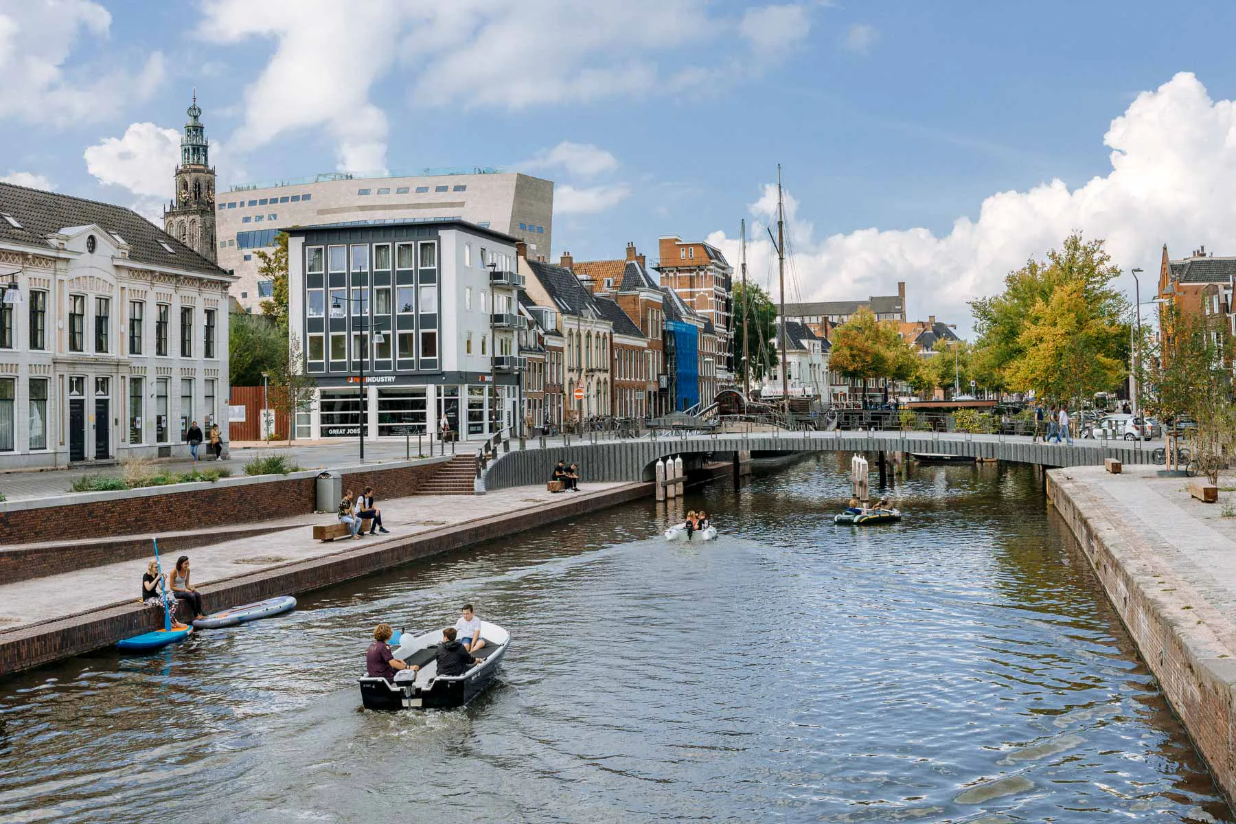 Auf dem Wasserweg Schuitendiep in Groningen
