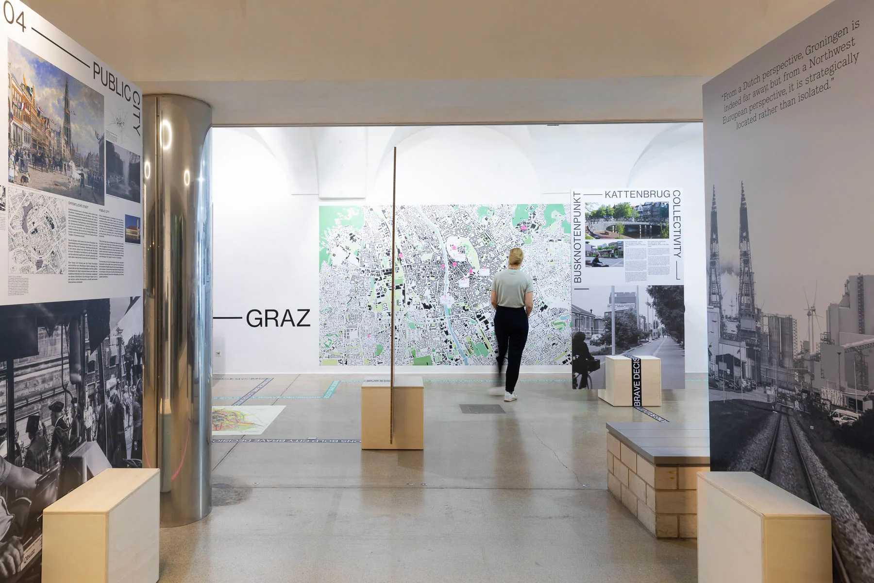 In der Ausstellung: ‘Mutige Stadt, mutige Entscheidungen - wie sich Groningen in eine Modellstadt verwandelte’