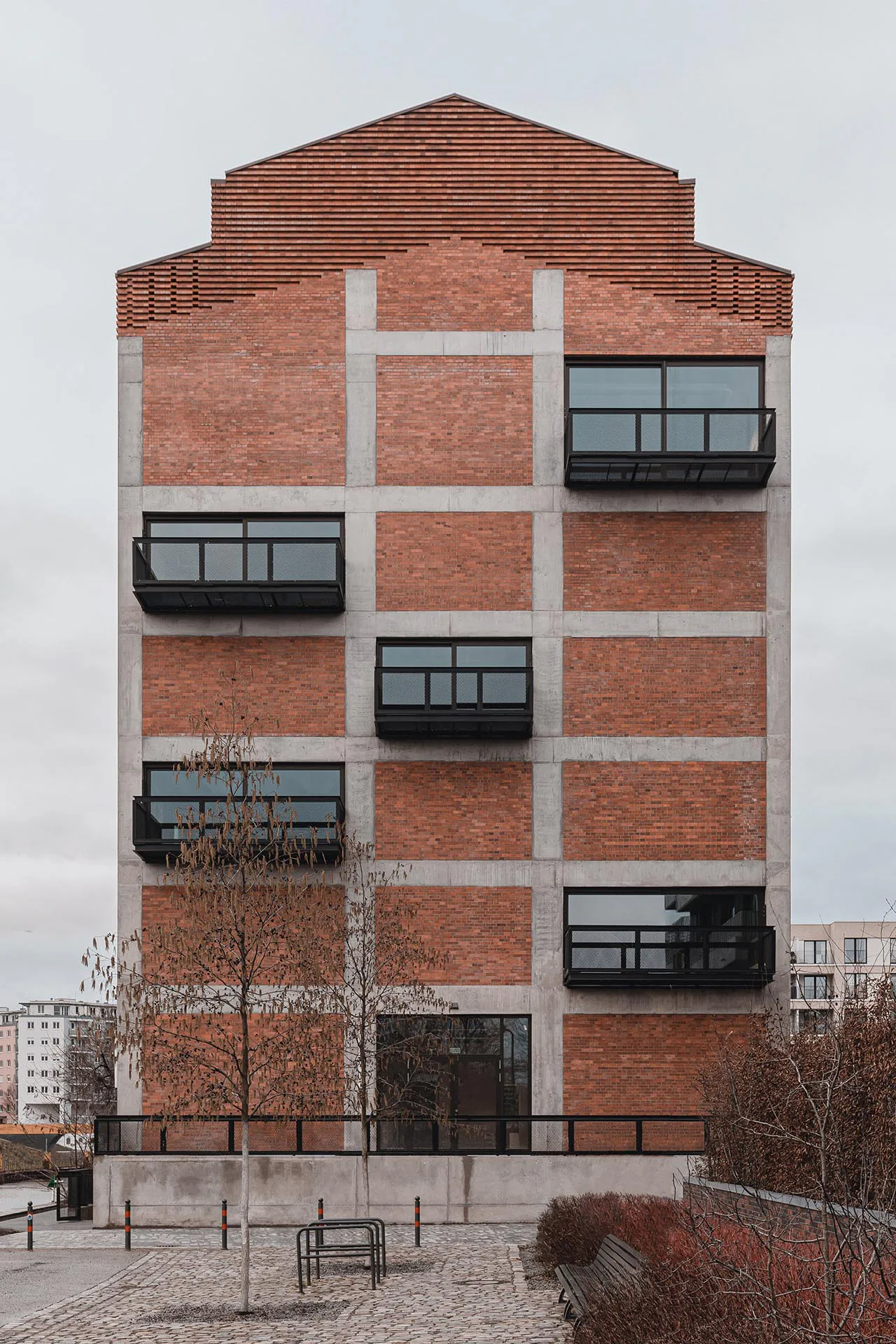 © Tjark Spille

Architecture: AFF Architekten

www.aff-architekten.com
online voting
