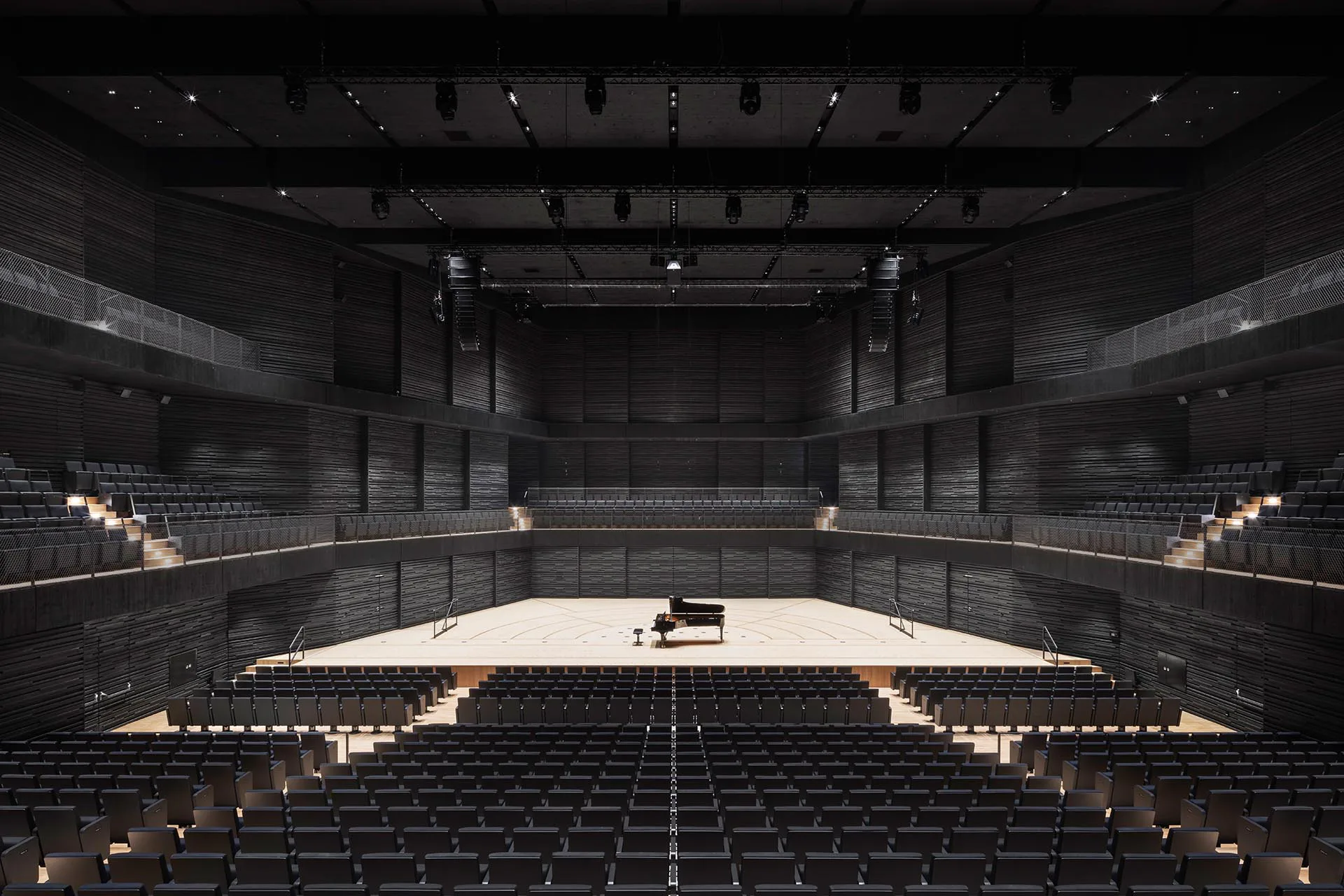 © Hans Georg Esch

Architecture: gmp · Architekten von Gerkan, Marg und Partner

www.gmp.de
online voting