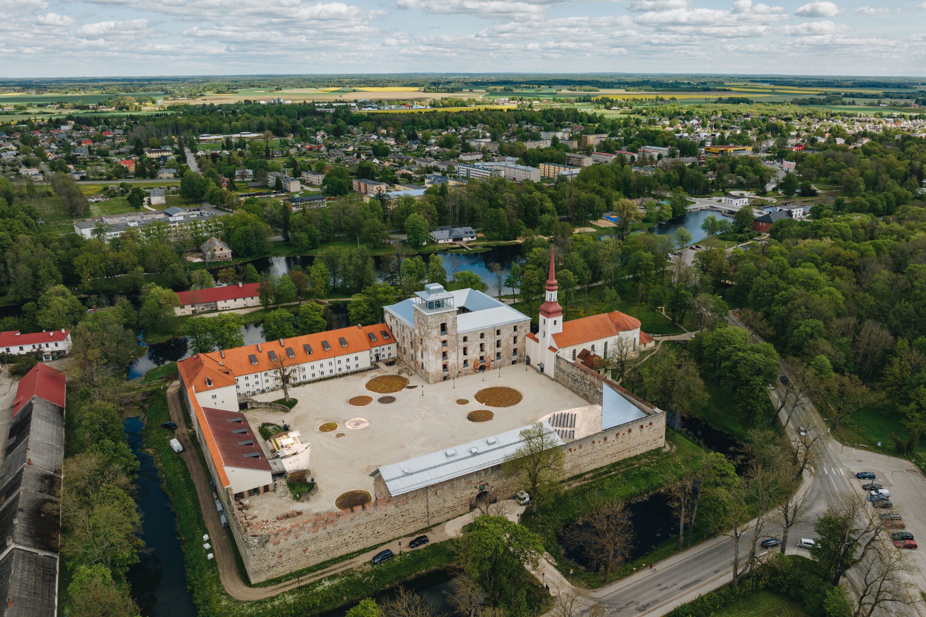 Restaurierung von Schloss Põltsamaa in Estland