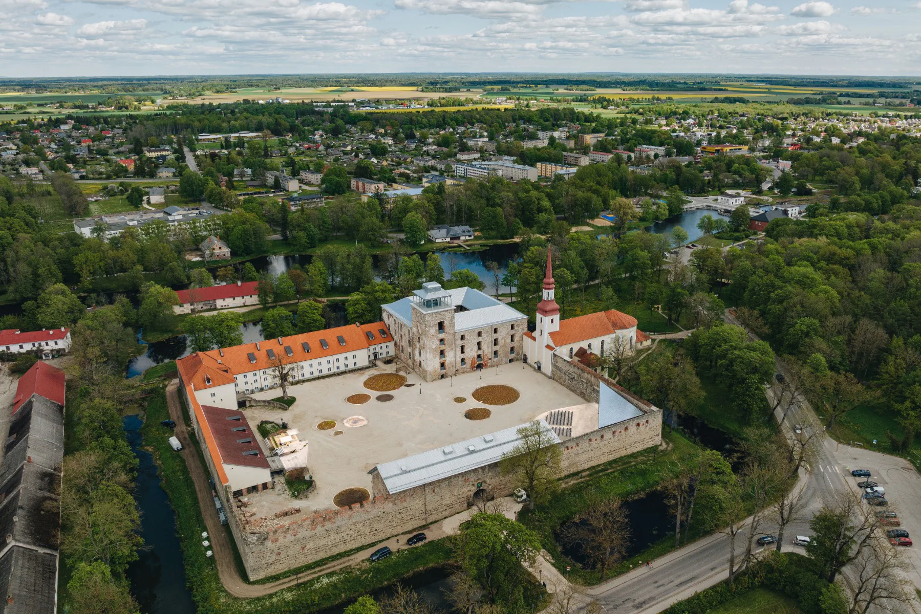 Schloss Põltsamaa in Estland