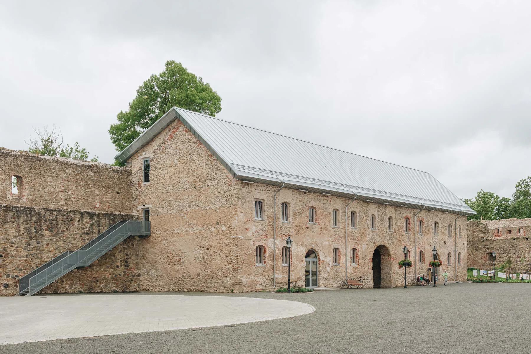 Das Torhaus beherbergt nun ein Besucherzentrum und Museum.