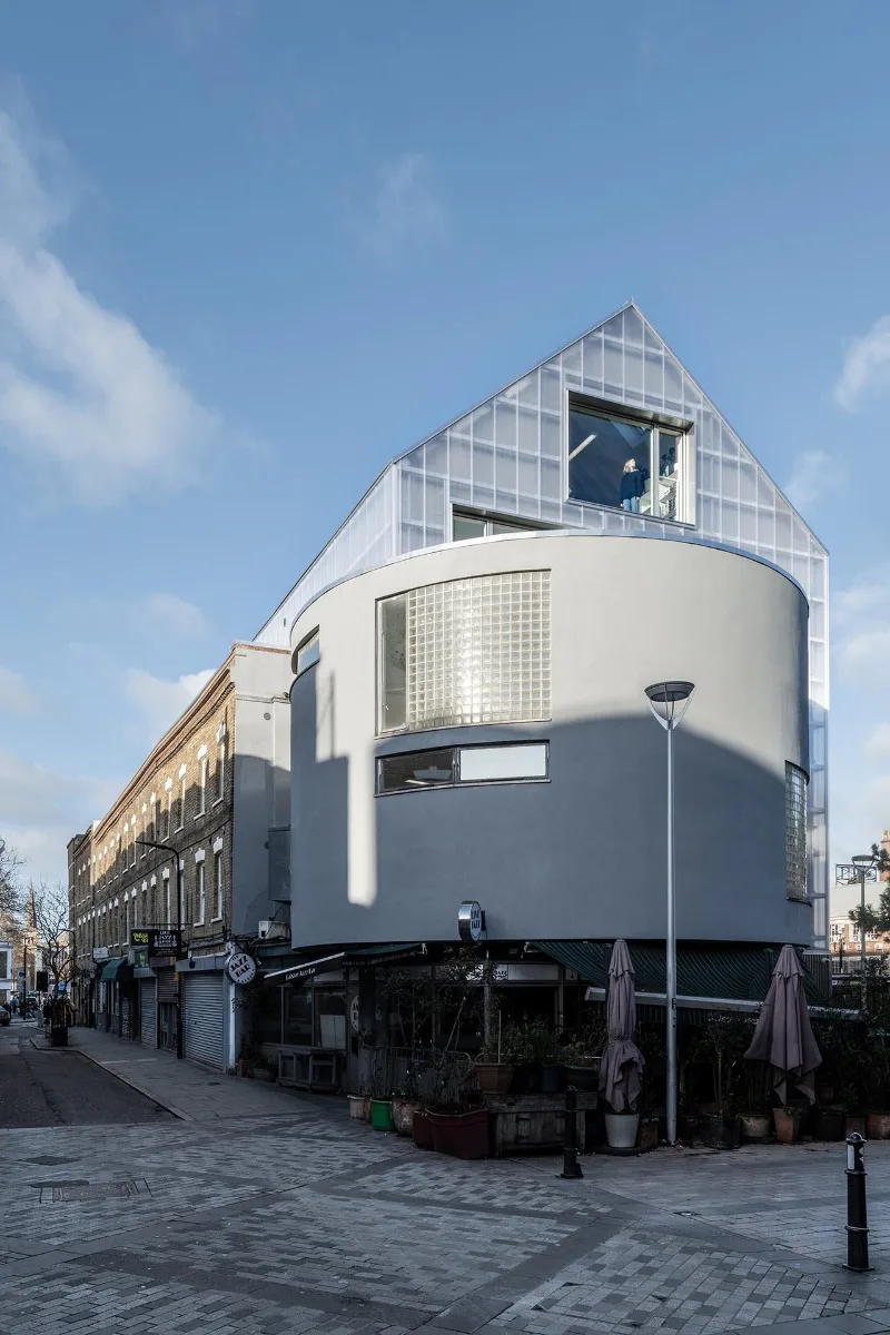 Unverändert: Viktorianische Terrassenhäuser und Rotunde im Osten