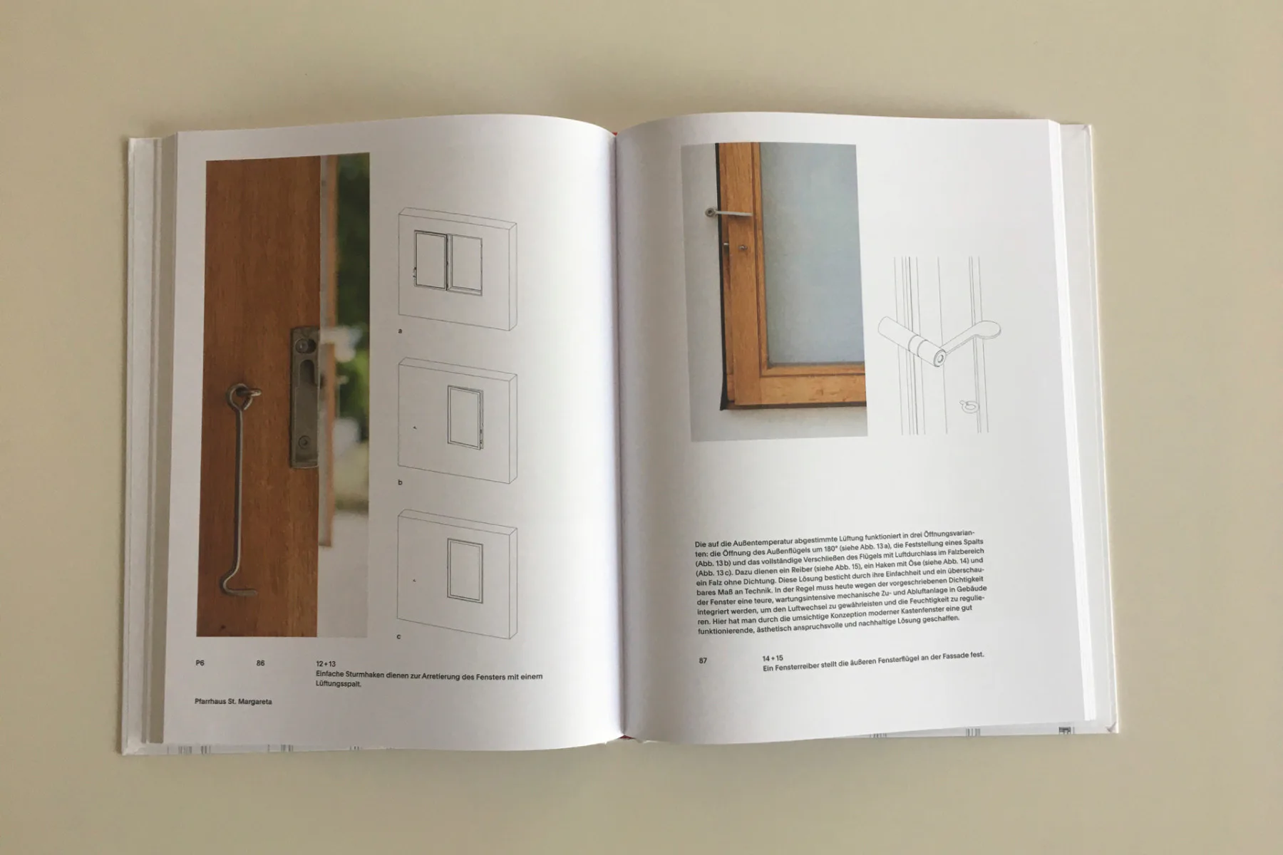 Doppelseite aus dem Buch