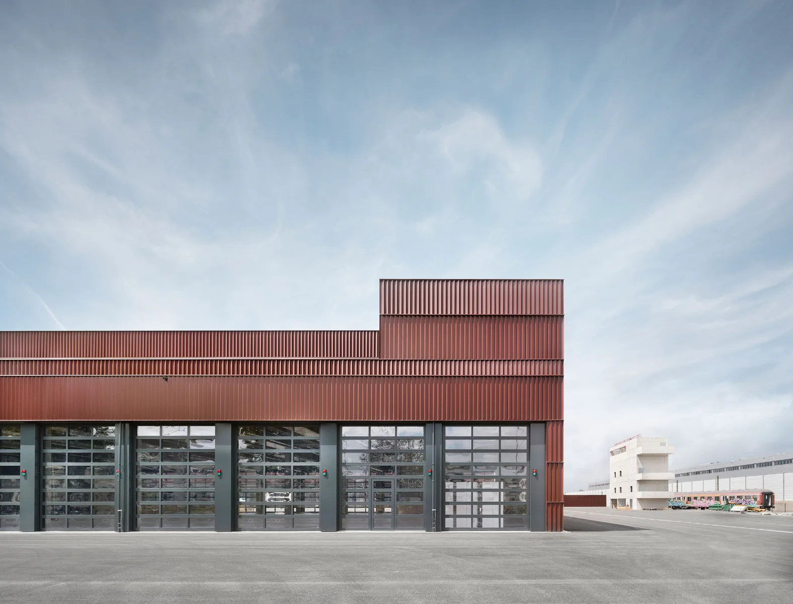 Shortlist Deutscher Fassadenpreis 2024 (VHF), Kategorie Modulares Bauen, Neubau Gefahrenabwehrzentrum Gießen, Architektur: TRU Architekten