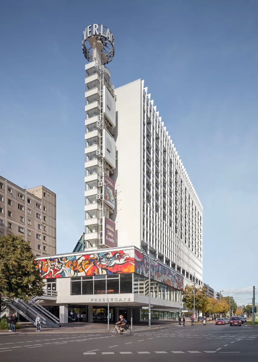 Pressehaus am Alexanderplatz in Berlin, Architektur: gmp Architekten von Gerkan Marg und Partner