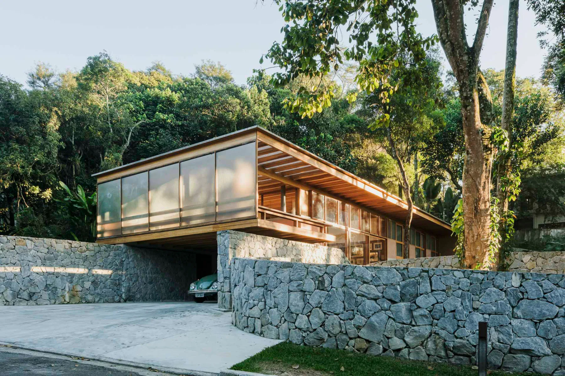 Casa dos Terraços Circulares von Denis Joelsons