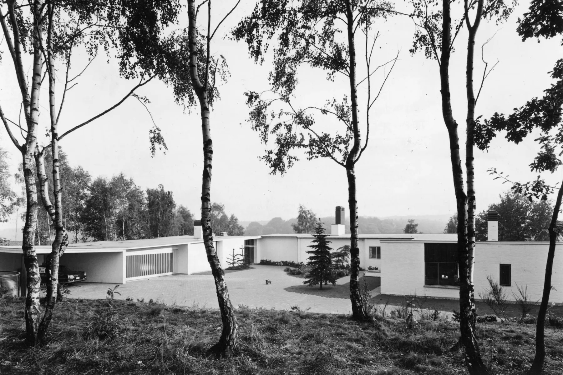 Simone Guillissen-Hoa - House La Quinta, Baisy-Thy, Undated