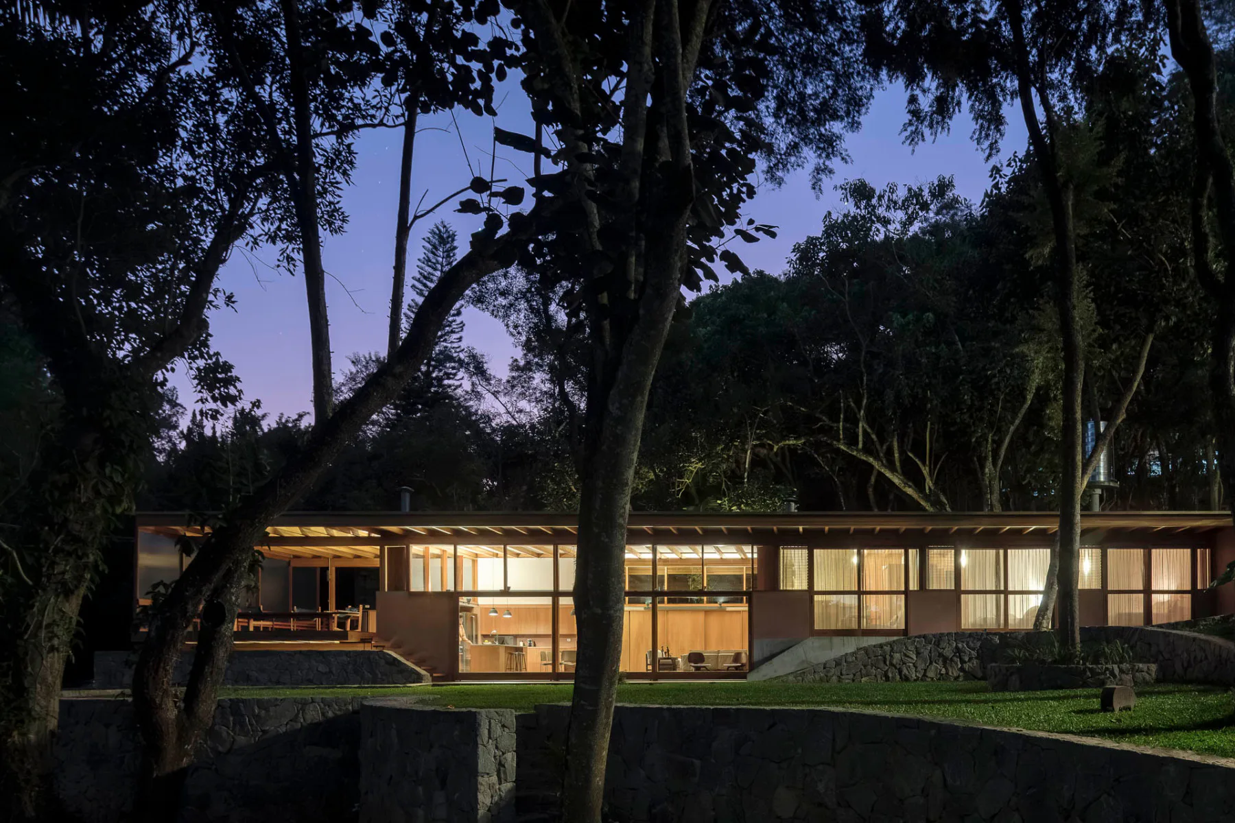 Casa dos Terraços Circulares von Denis Joelsons