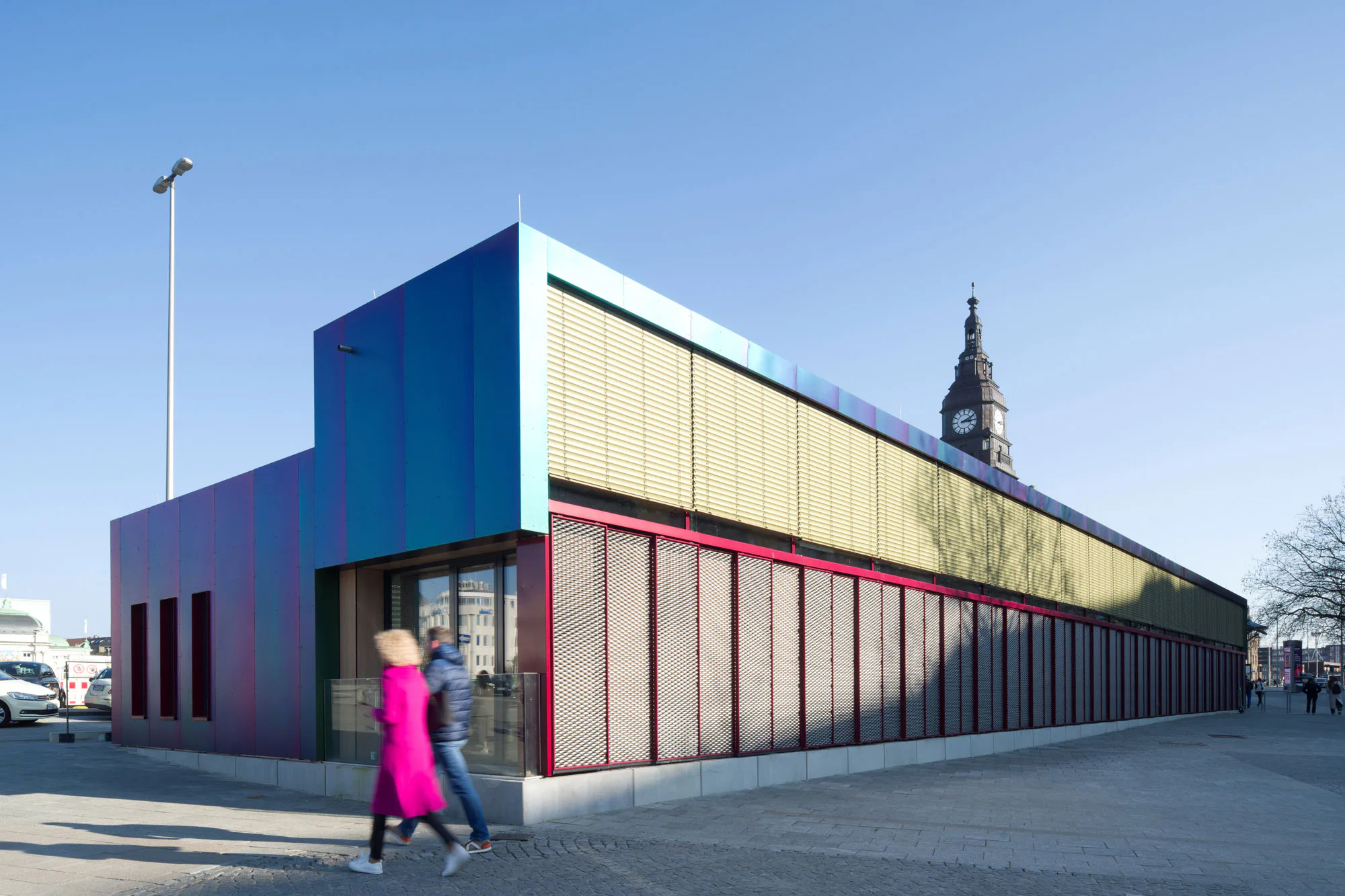 Shortlist Deutscher Fassadenpreis 2024 (VHF), Kategorie Modulares Bauen, Bahnhofsmission in Hamburg, Architektur: Carsten Roth Architekt